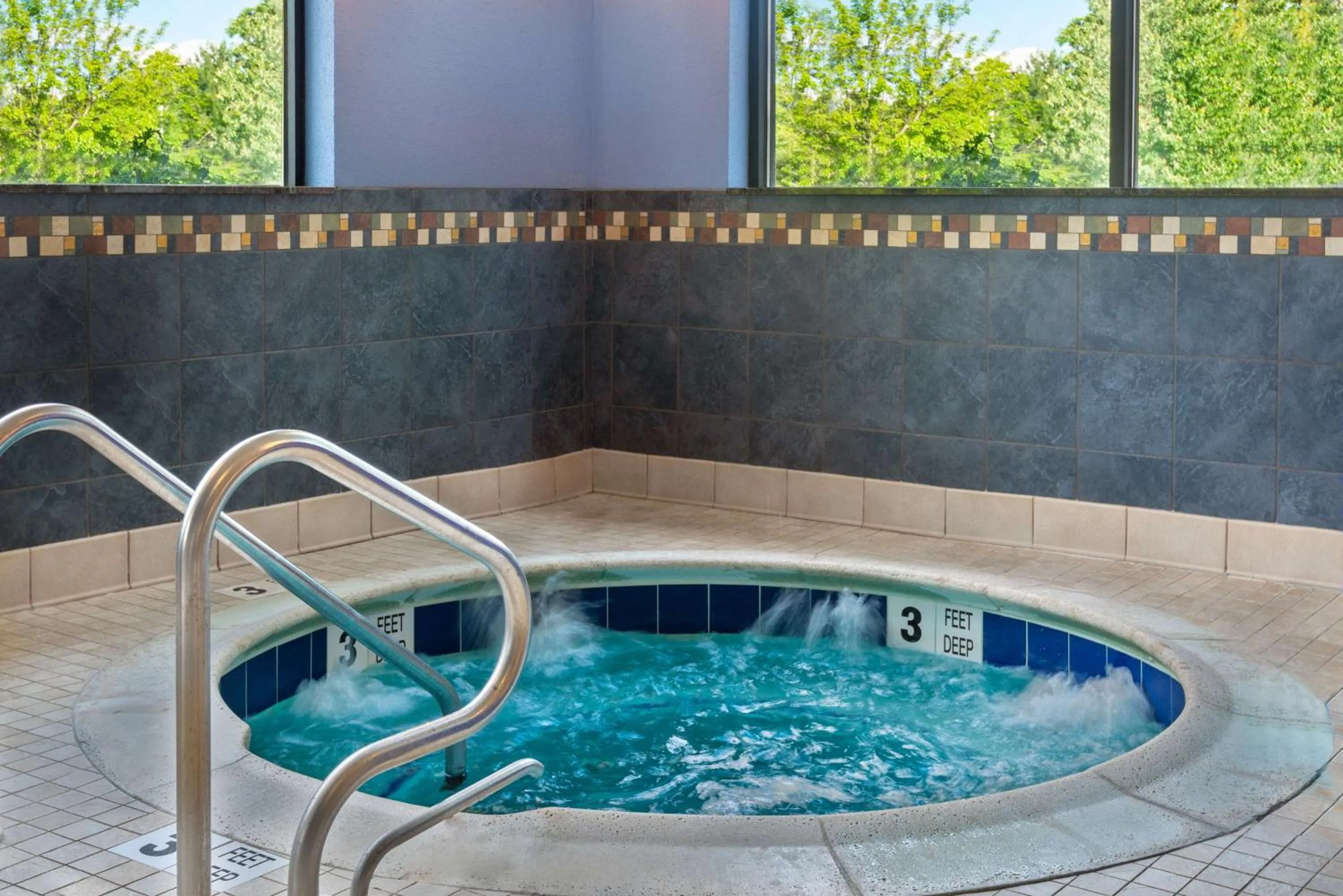 Spa and wellness centre/facilities in Hampton Inn and Suites Hartford/Farmington