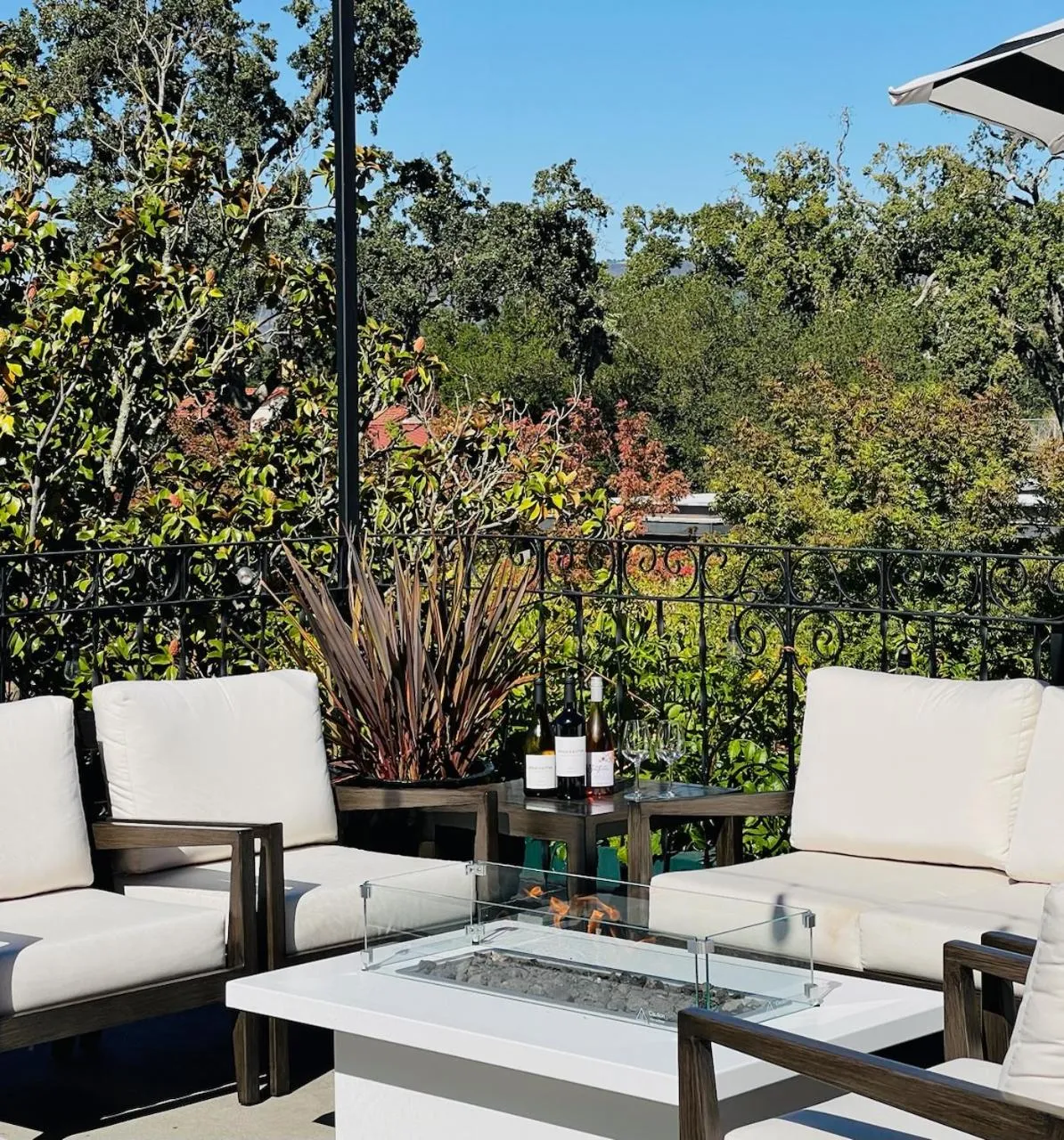 Patio in Maison Fleurie, A Four Sisters Inn
