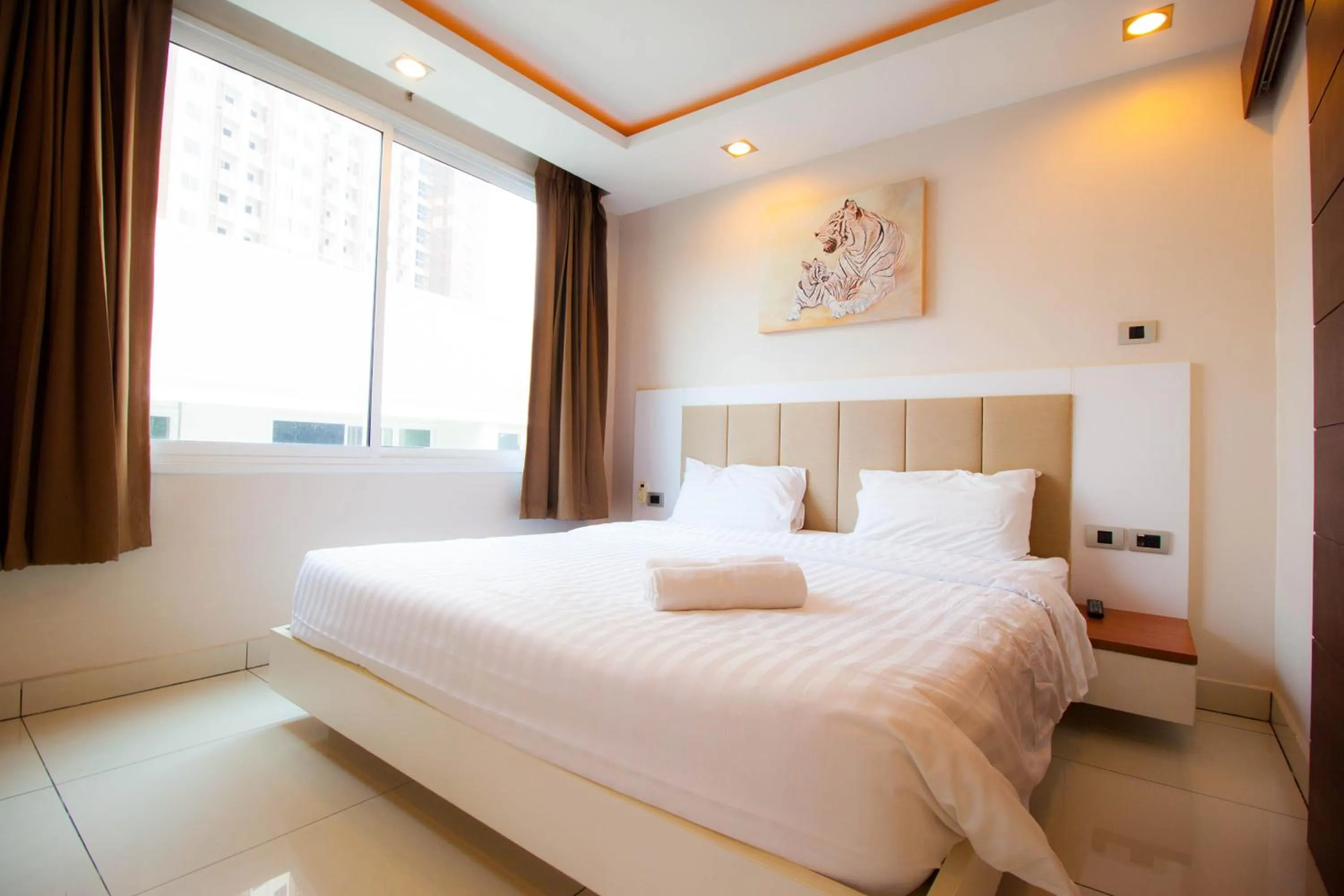 Bedroom, Bed in Hyde Park Residence by Pattaya Sunny rentals