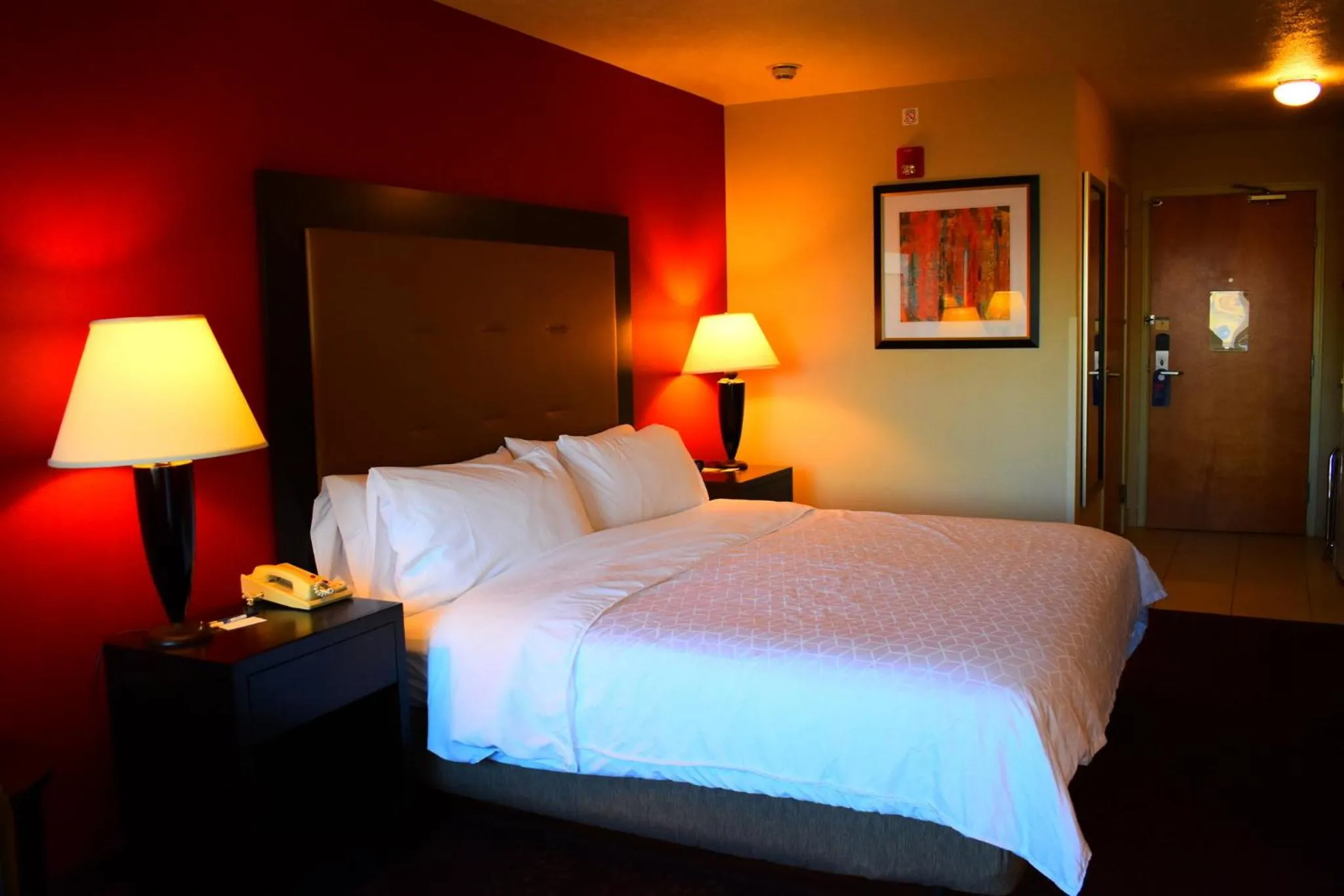 Photo of the whole room, Bed in Holiday Inn Express Lewiston by IHG