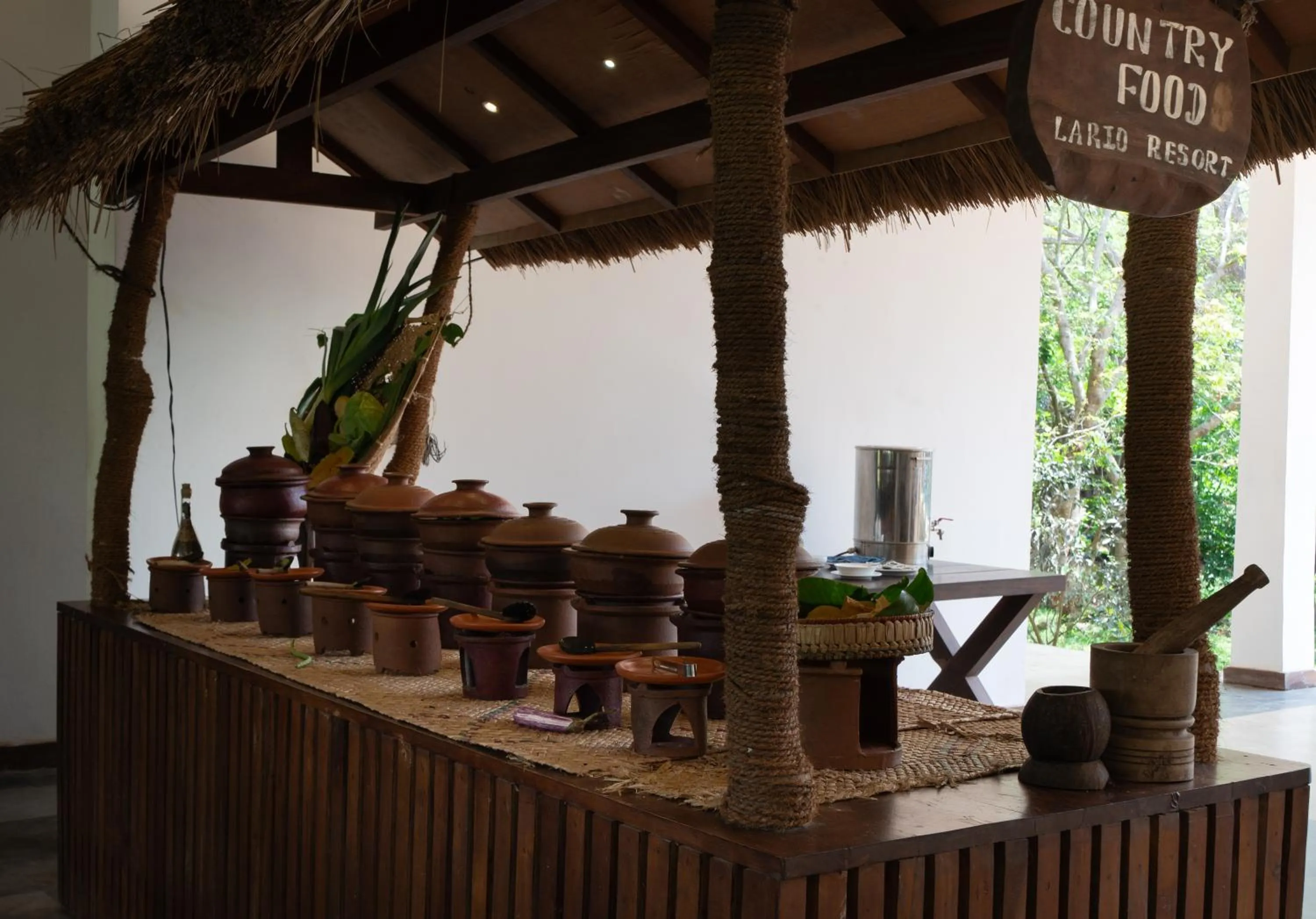 Lunch in Lario Resort Sigiriya