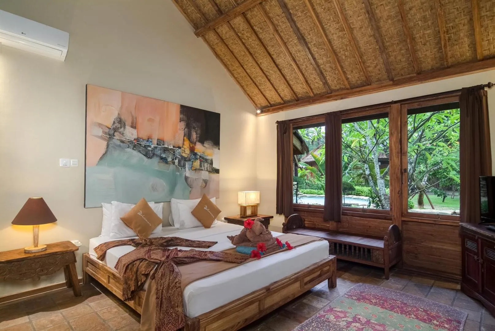 Bed in Dolcemare Resort