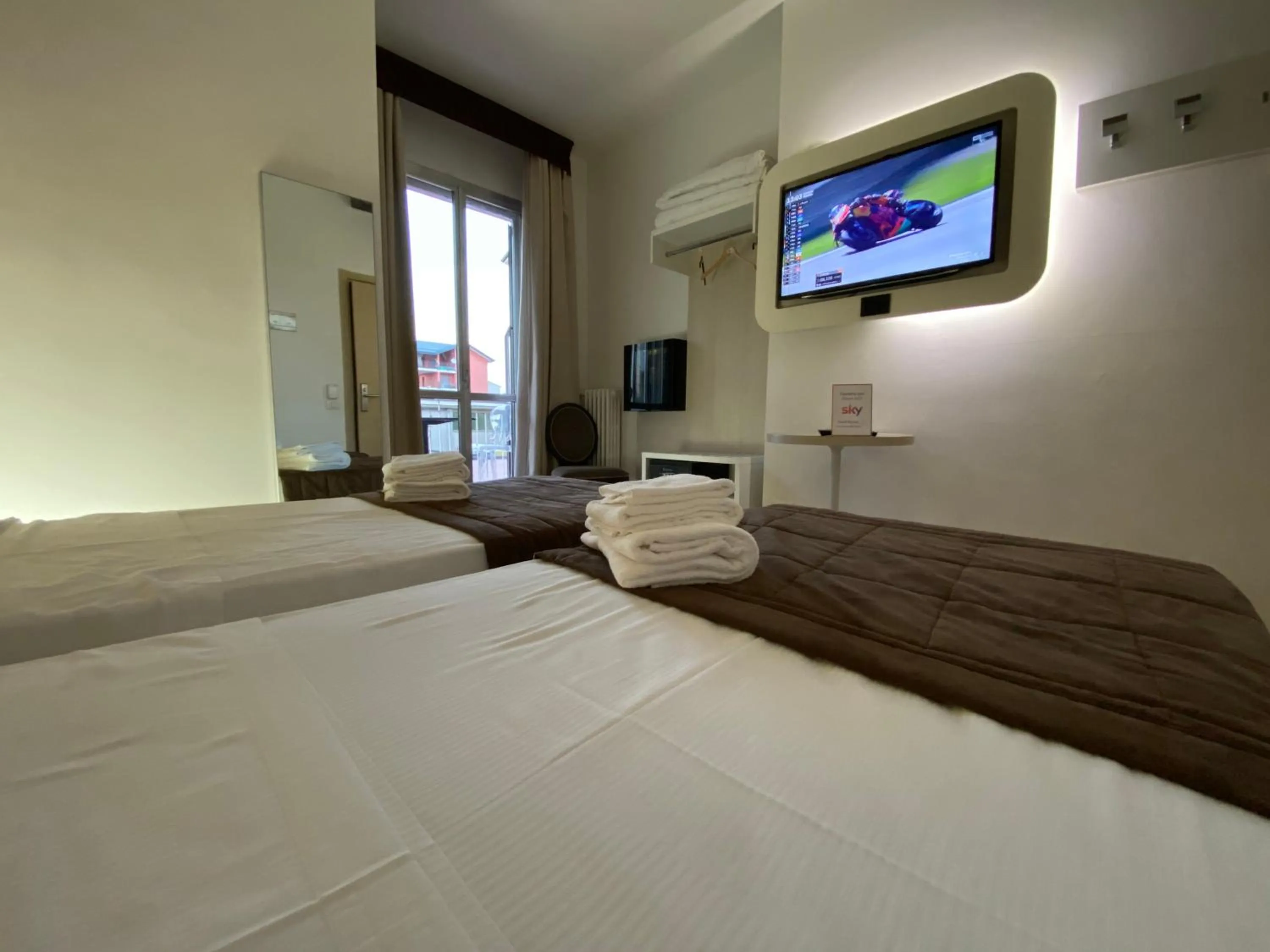 Bed in Hotel Ristorante Novara Expo