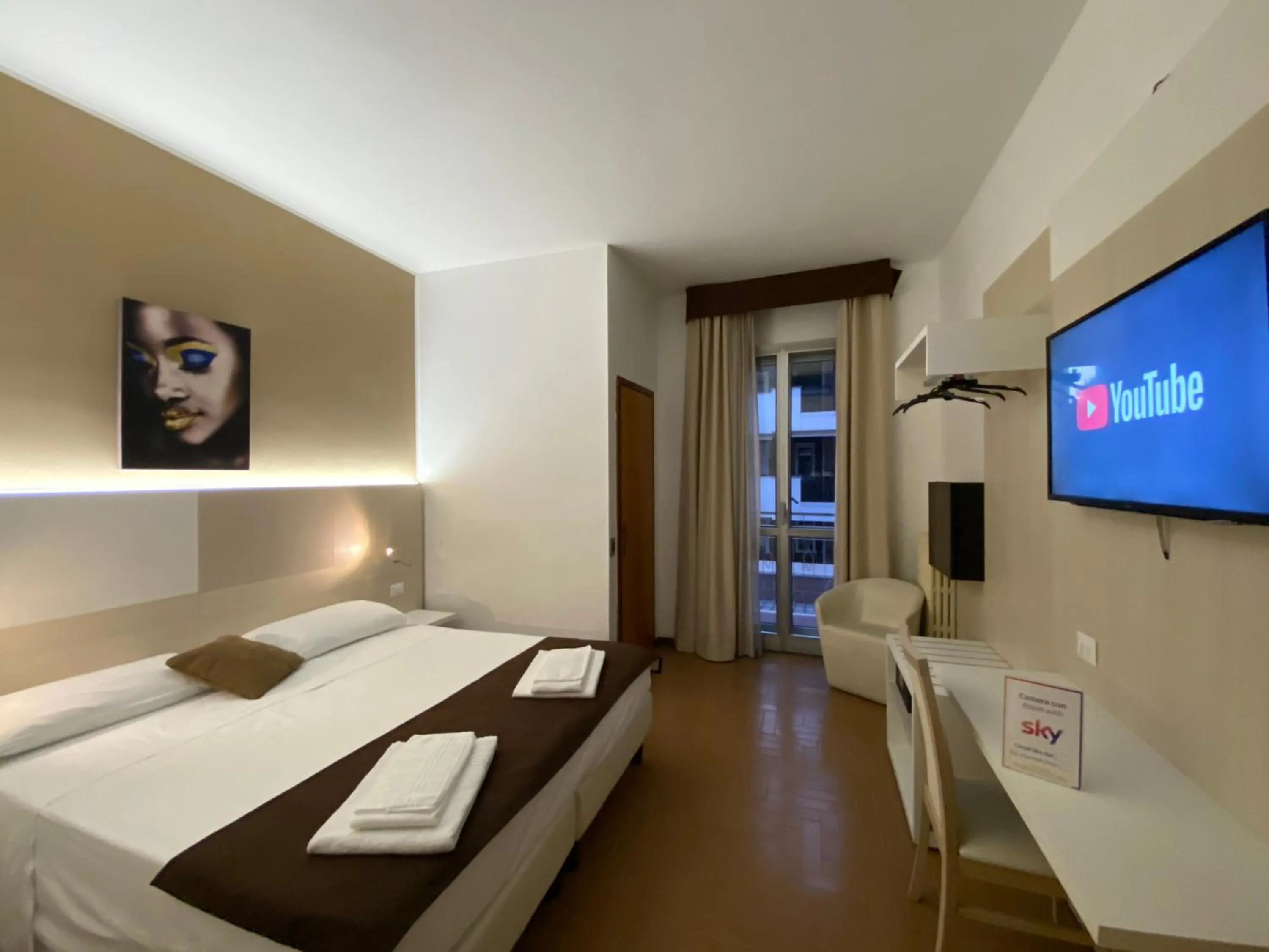 Bed in Hotel Ristorante Novara Expo