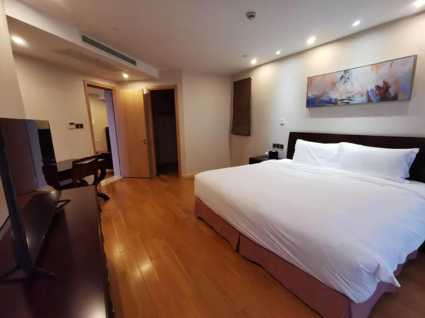 Bed in Green Court Residence Jinqiao Diamond Shanghai