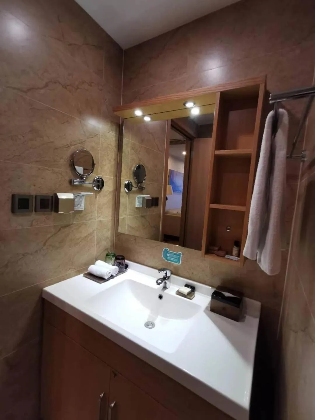 Bathroom in Green Court Residence Jinqiao Diamond Shanghai