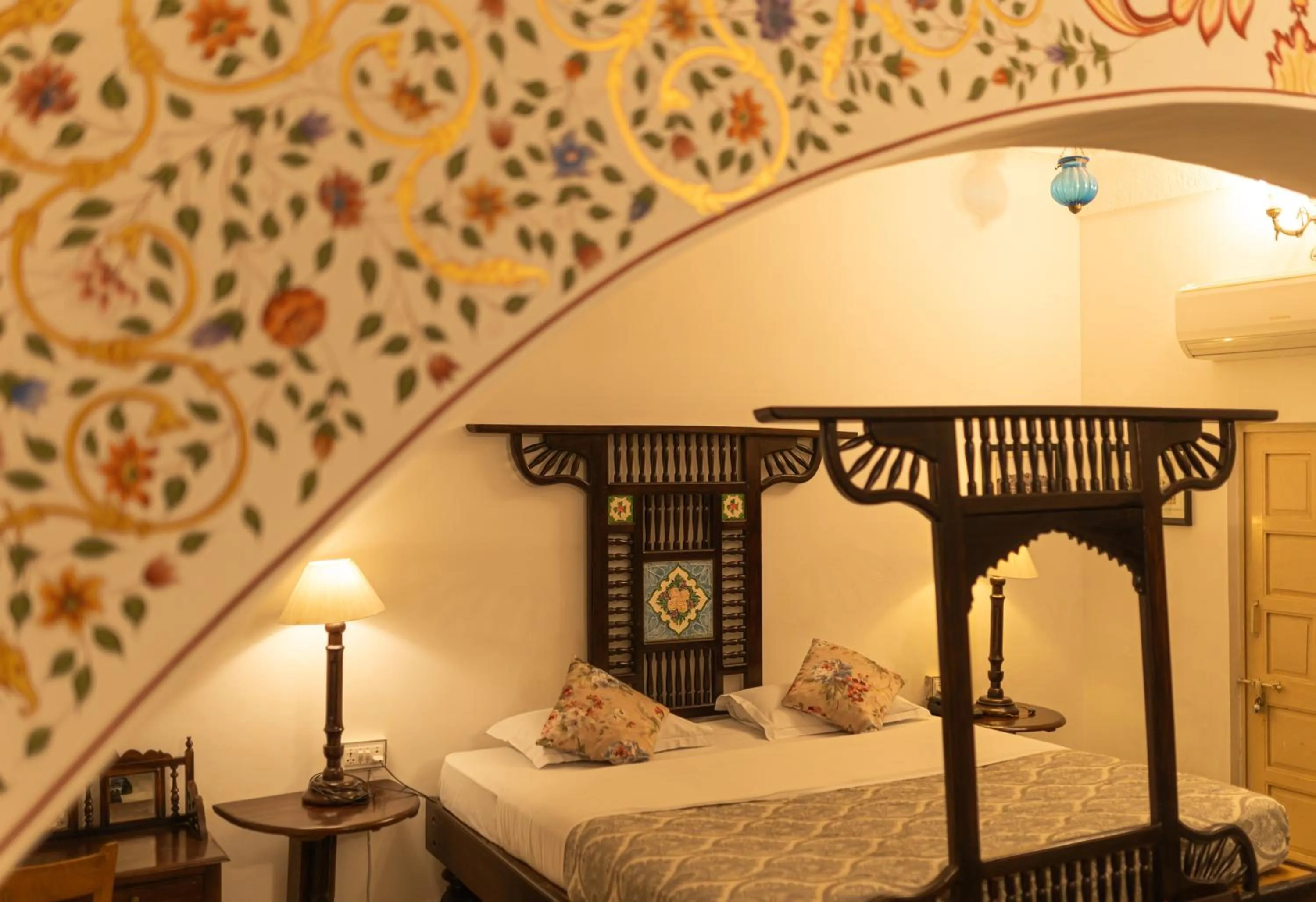 Bed in Haveli Inn Pal
