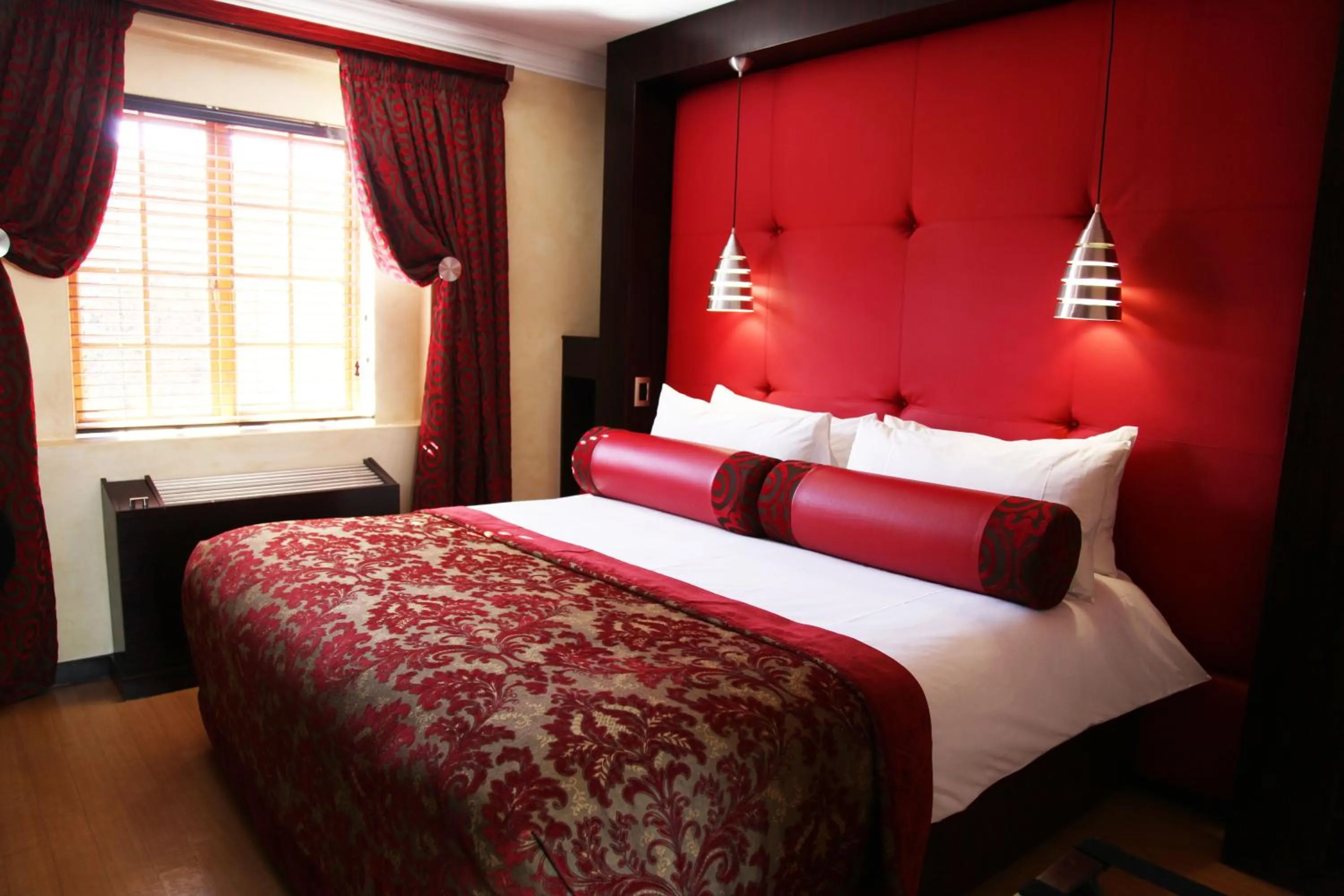 Bedroom, Bed in Cycad Guest House