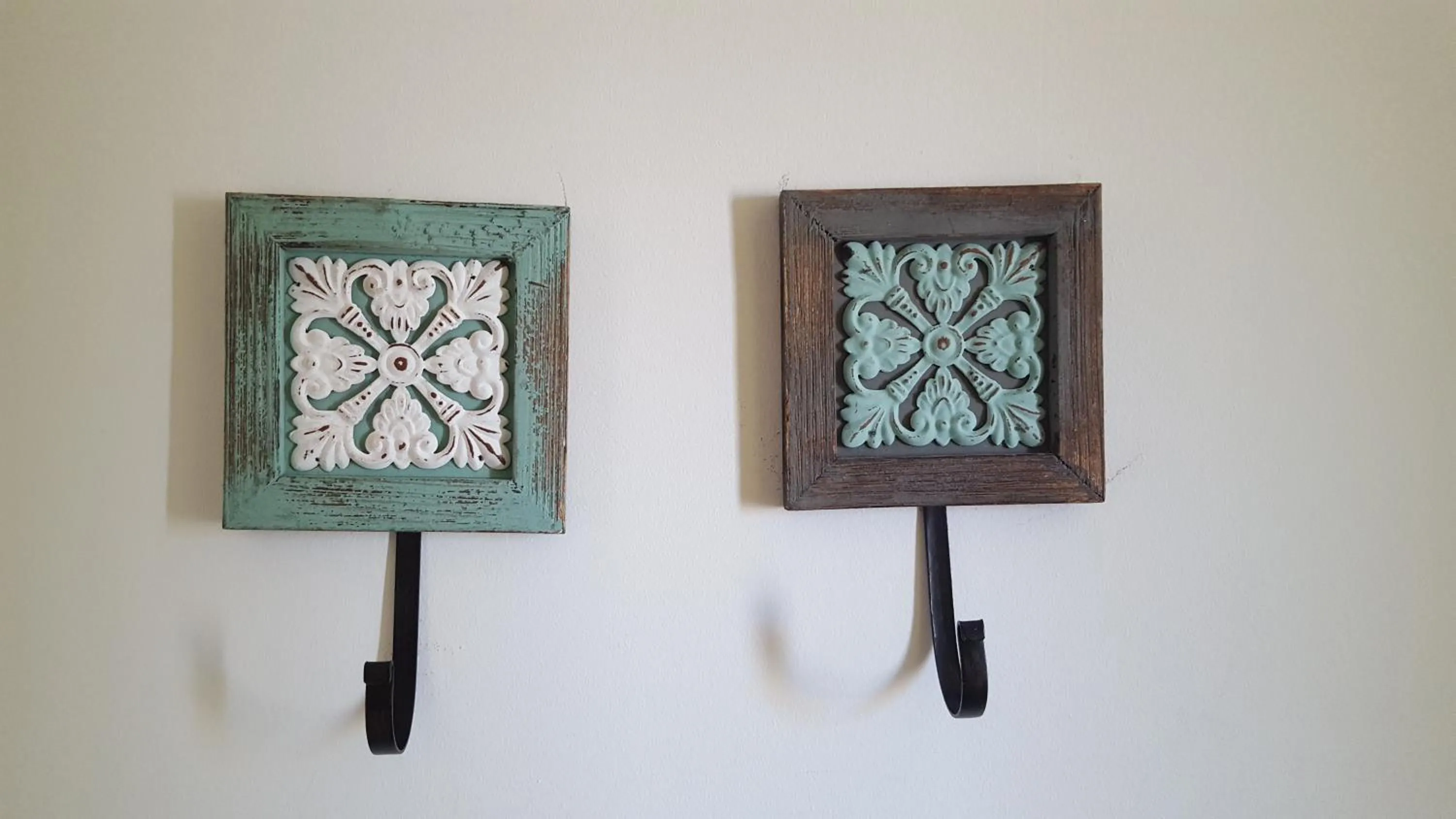 Decorative detail in Hotel L'Escala Centre