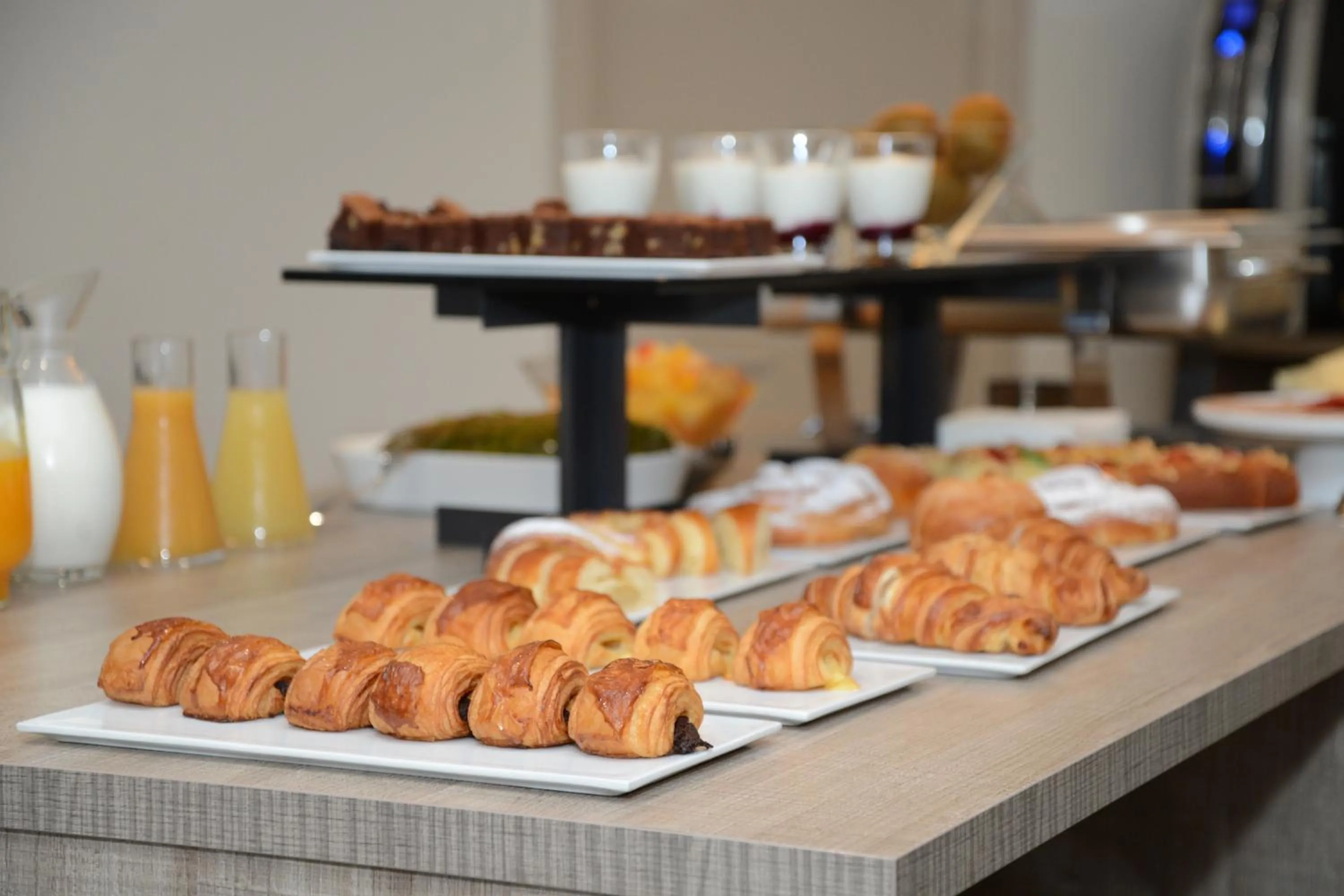 Food and drinks in Hotel L'Escala Centre