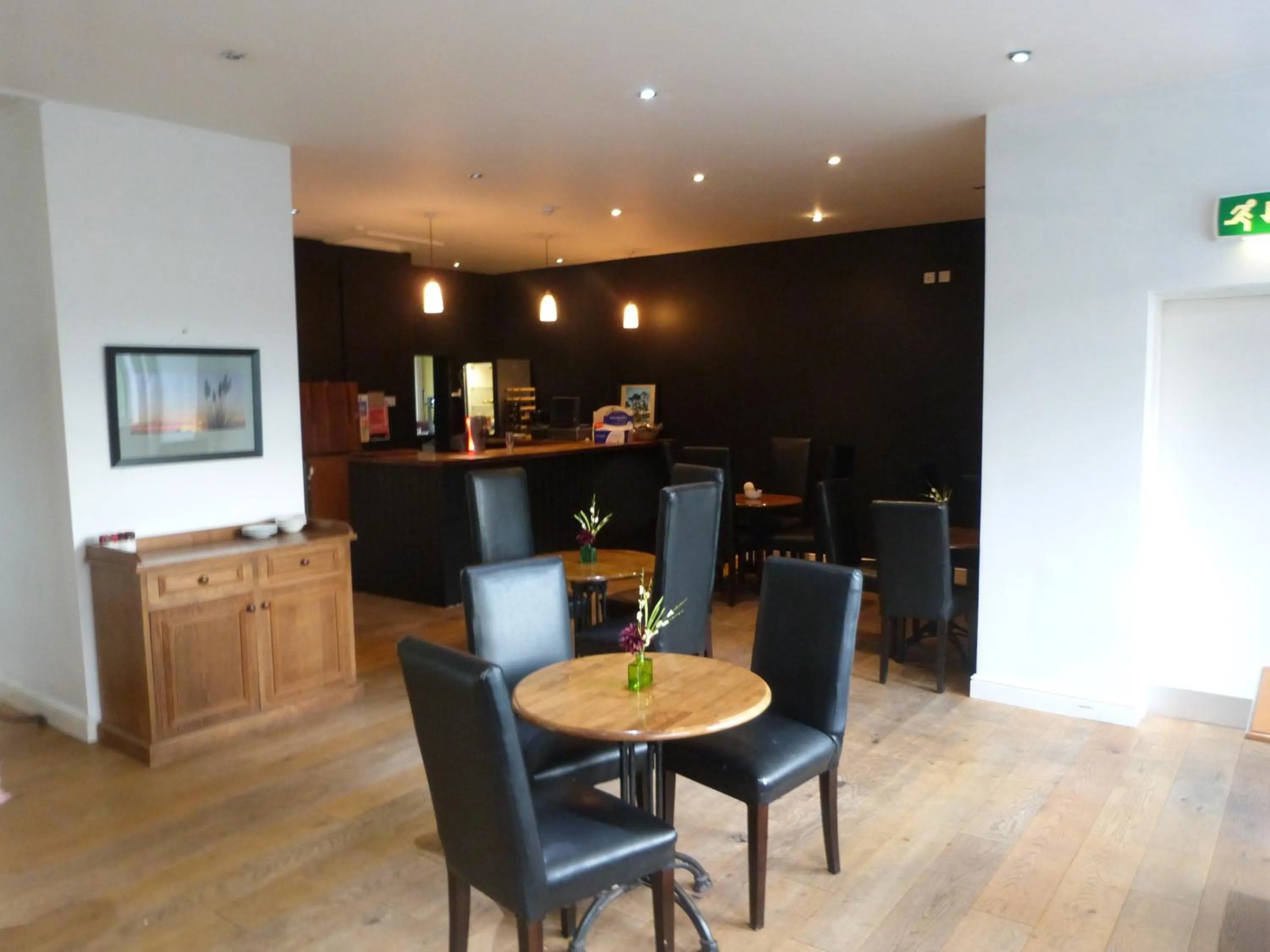 Food and drinks in The Bridge Hotel