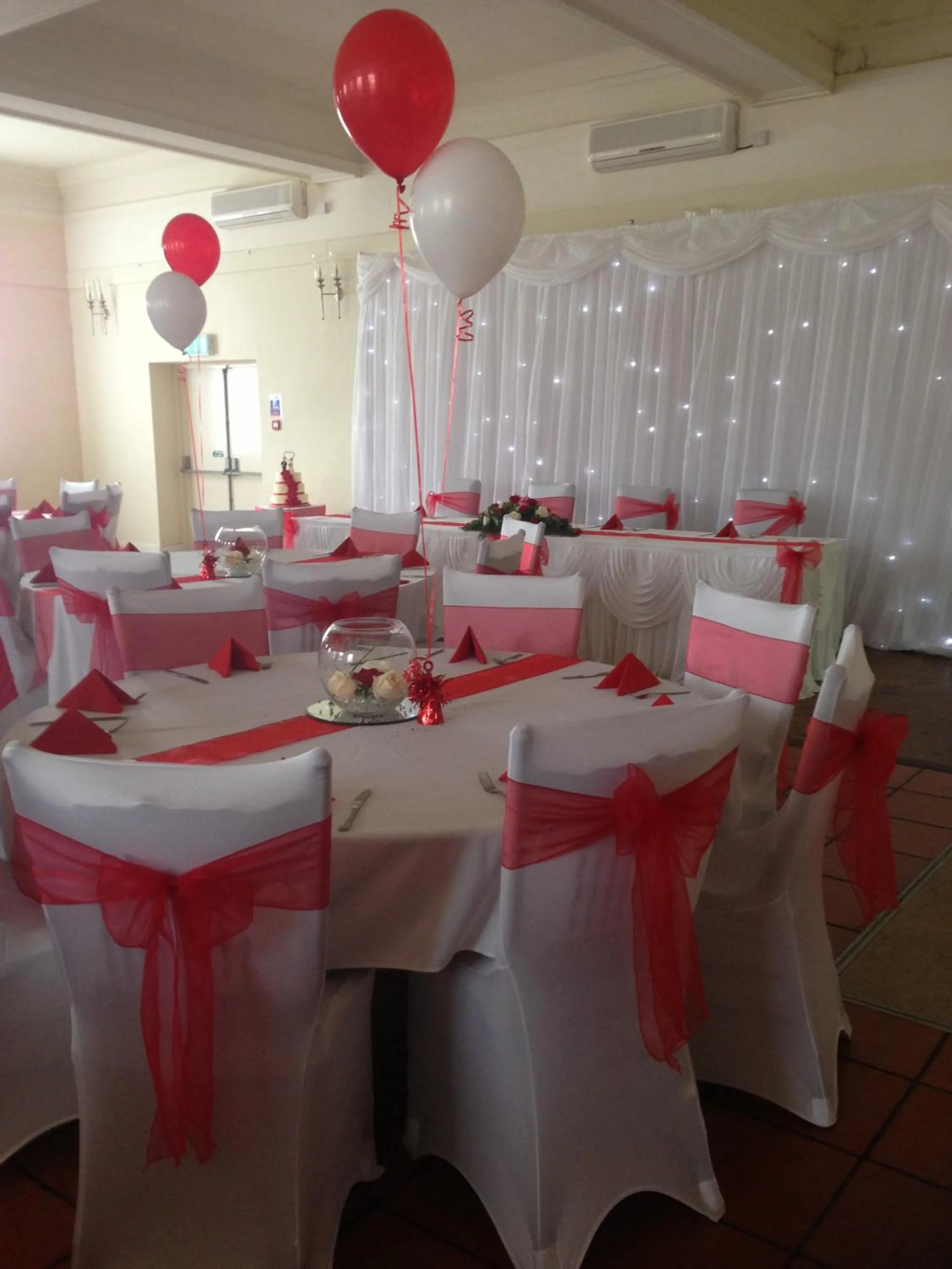 Food and drinks in The Bridge Hotel