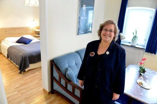 Staff, Bed in Hotel Chaplin