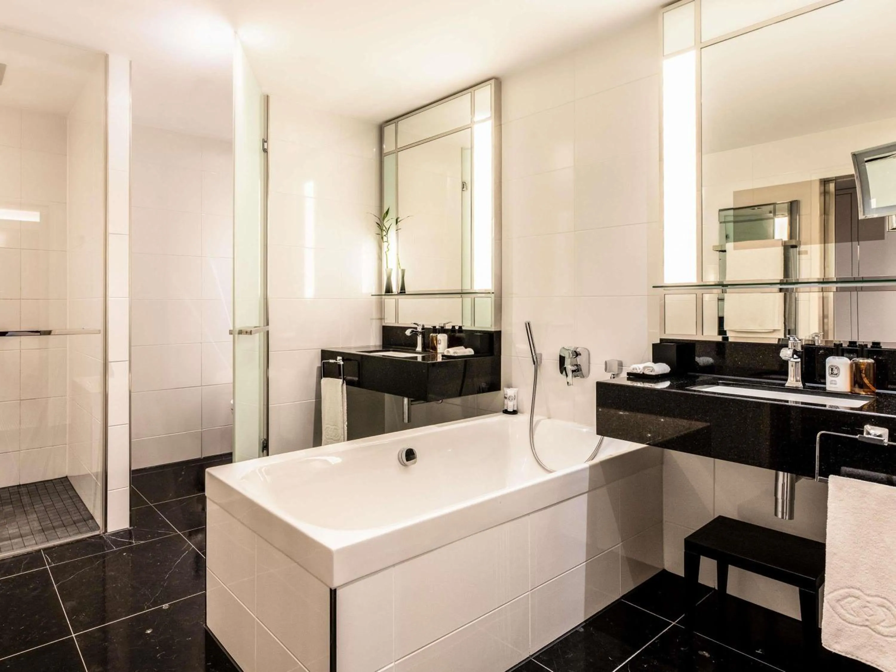 Bedroom in Sofitel Frankfurt Opera