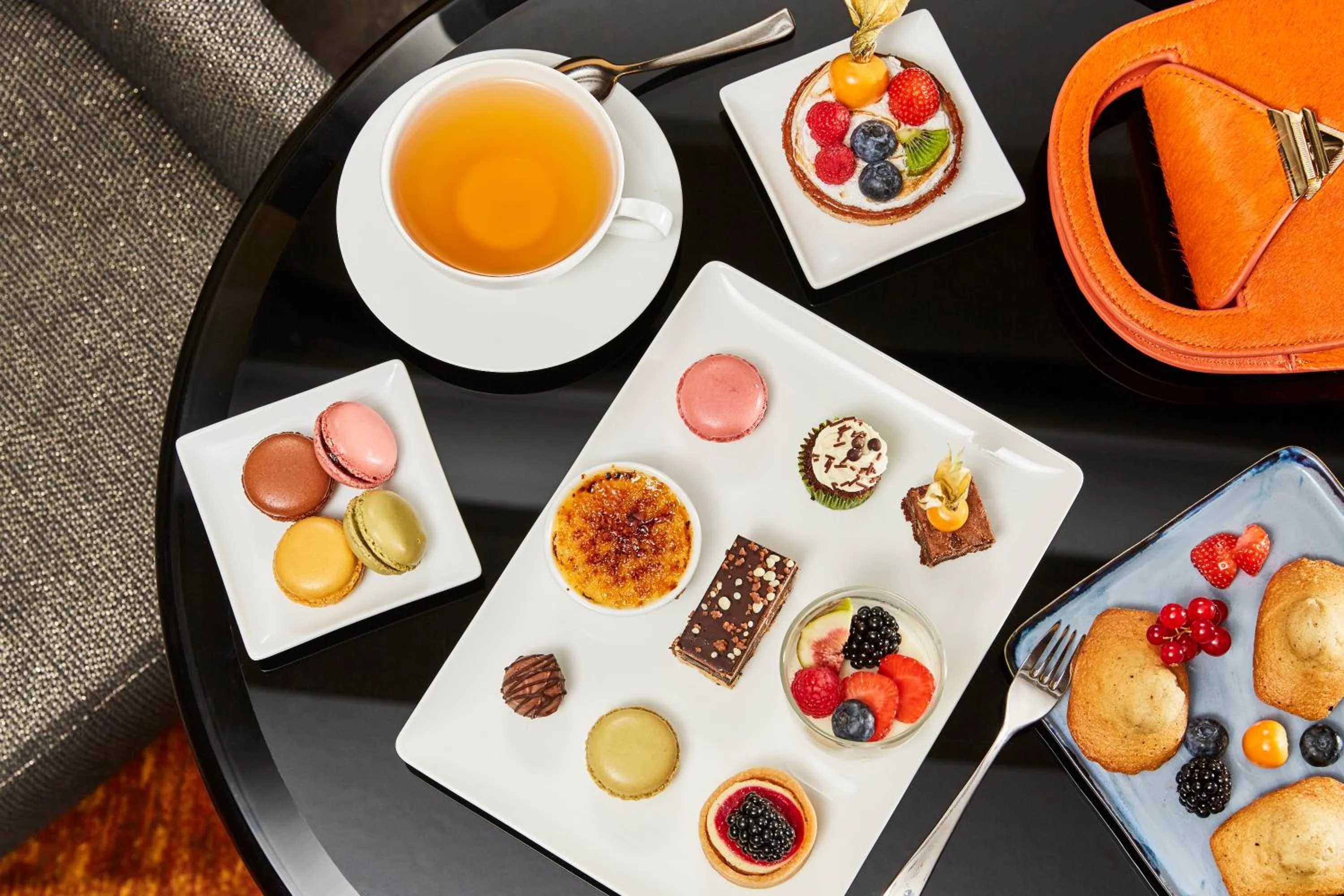 Lounge or bar in Sofitel Frankfurt Opera