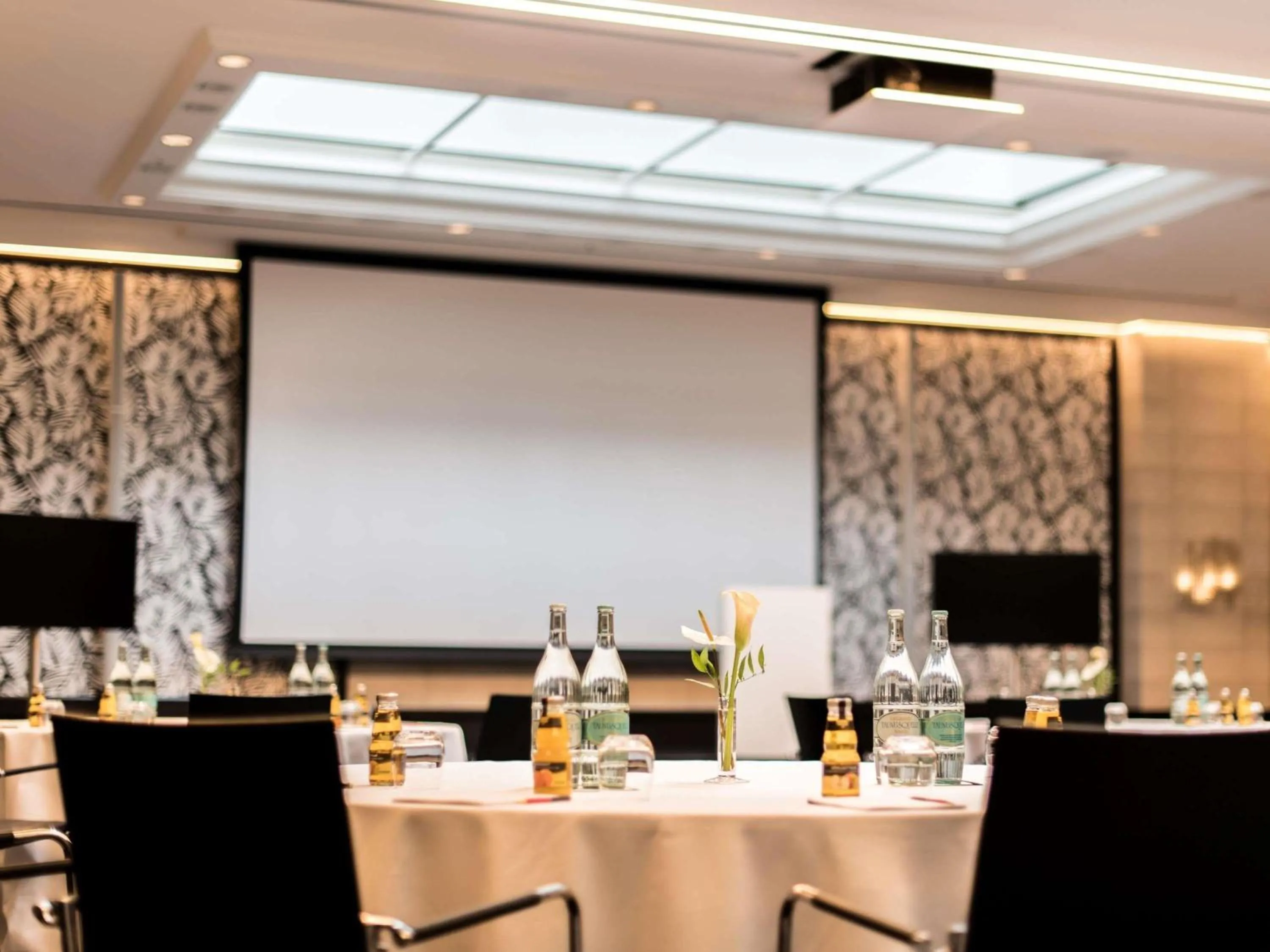 Meeting/conference room in Sofitel Frankfurt Opera