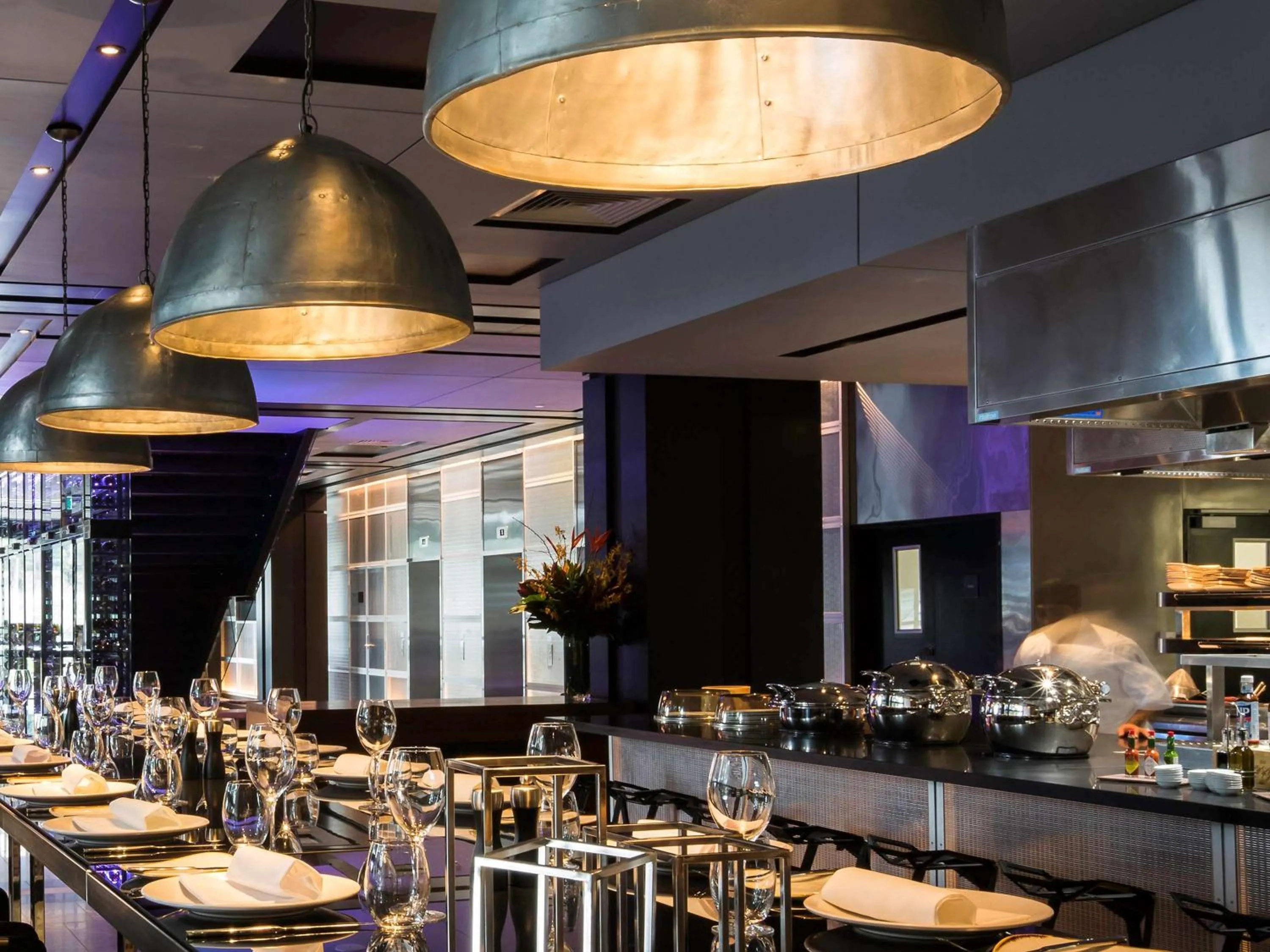 Restaurant/places to eat in Pullman Sydney Airport