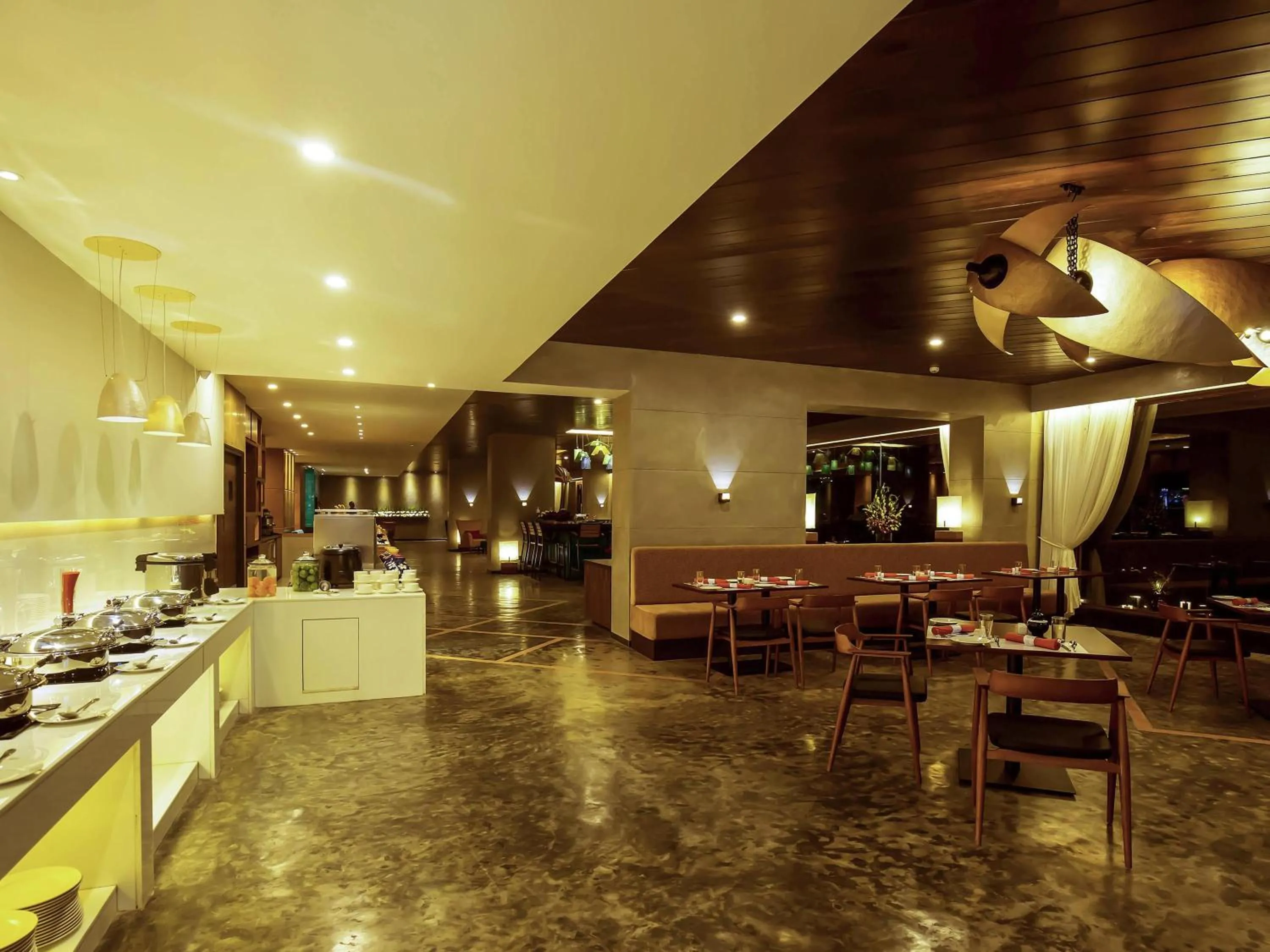 Restaurant/places to eat in The Bheemli Resort Managed by AccorHotels