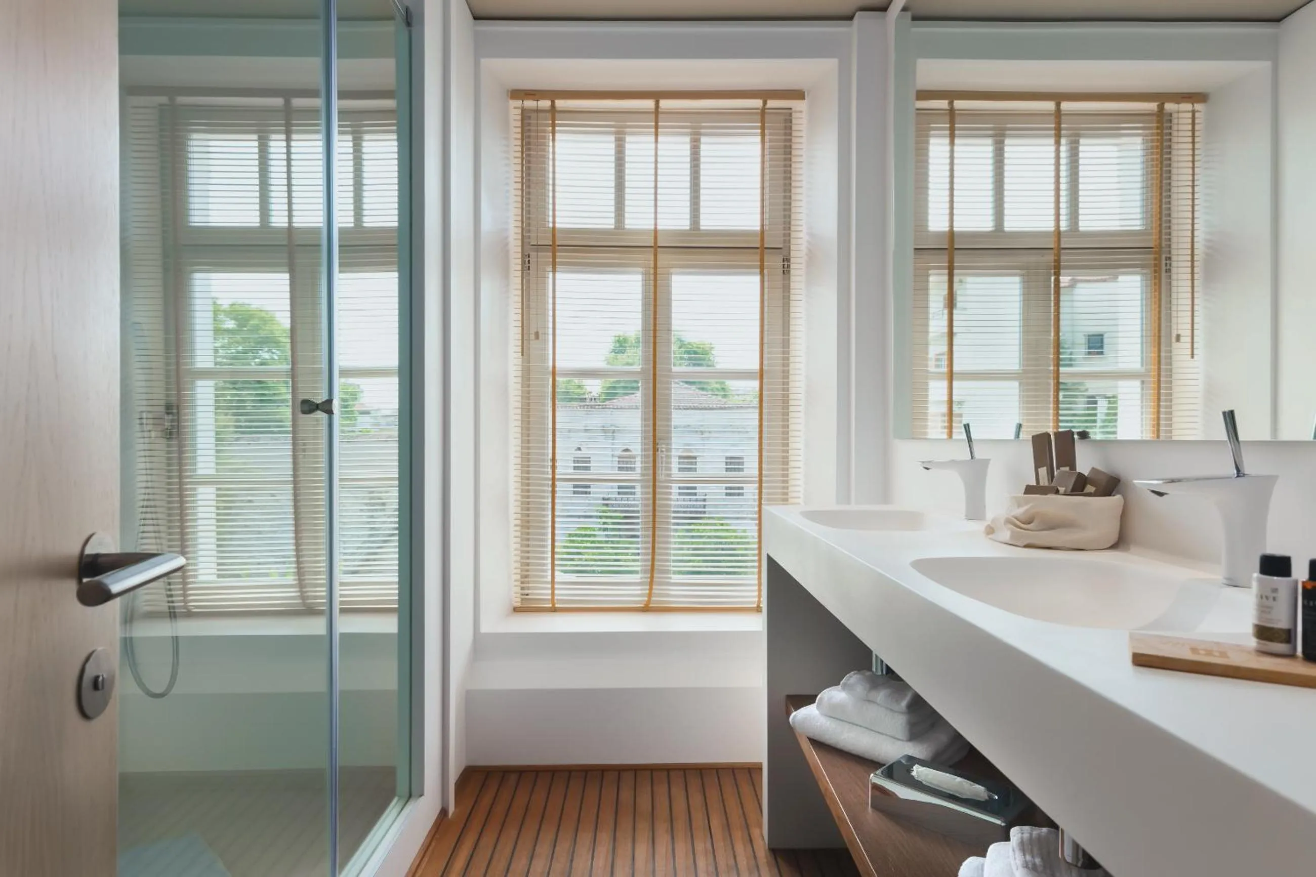 Bathroom in Hydrama Grand Hotel