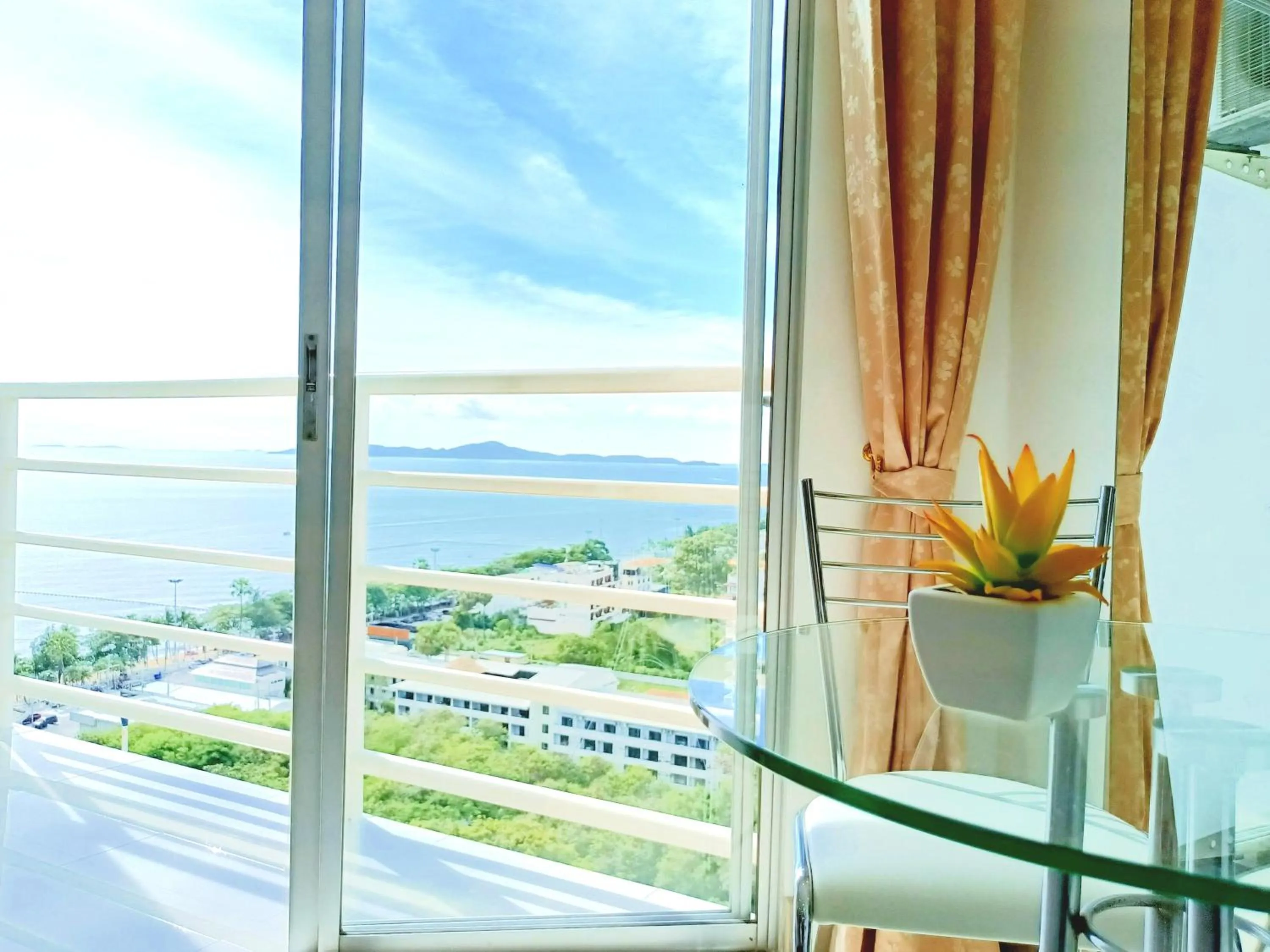Sea view in Sea View Beachfront Condos Pattaya Jomtien Beach