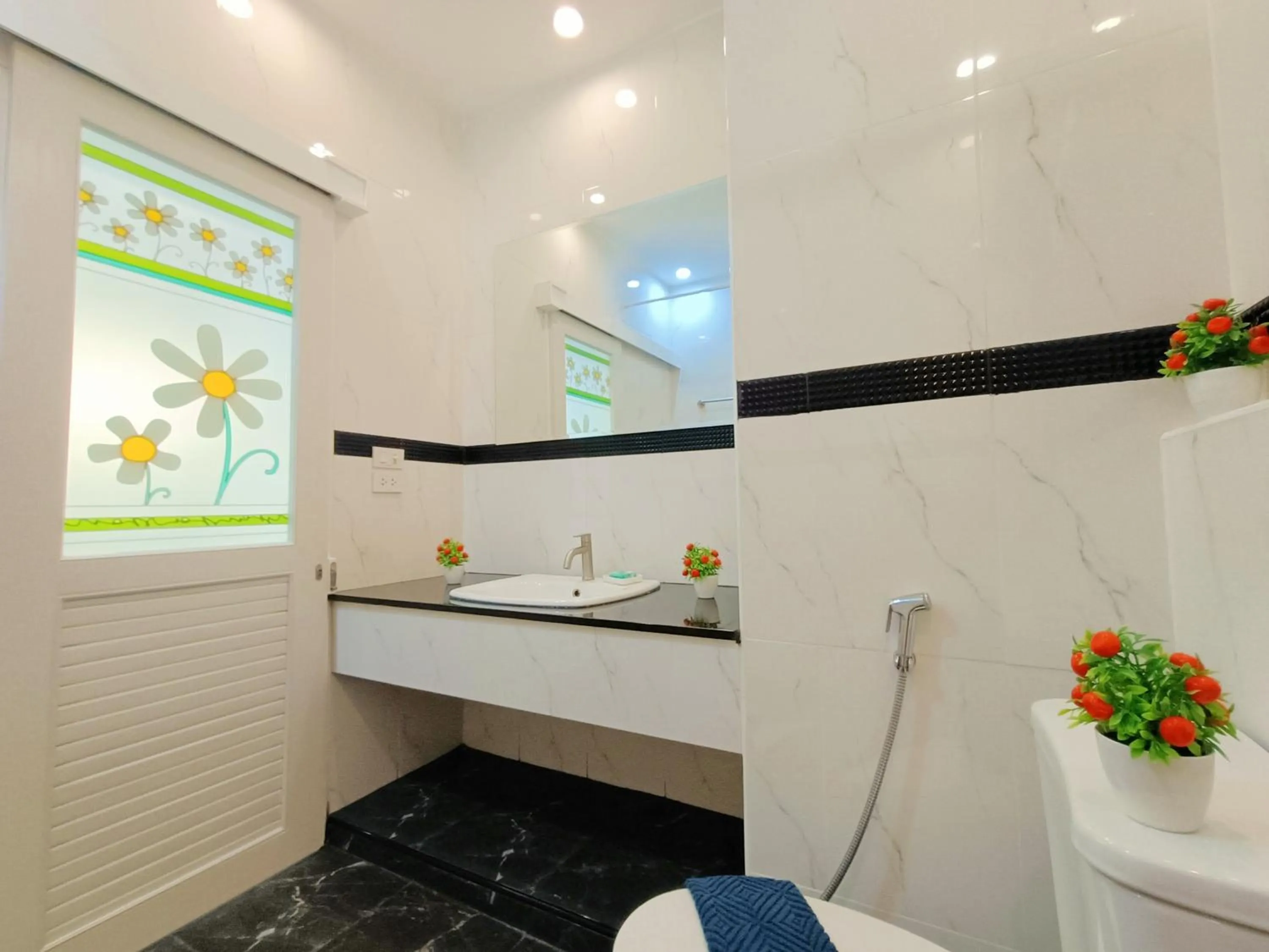 Bathroom in Sea View Beachfront Condos Pattaya Jomtien Beach