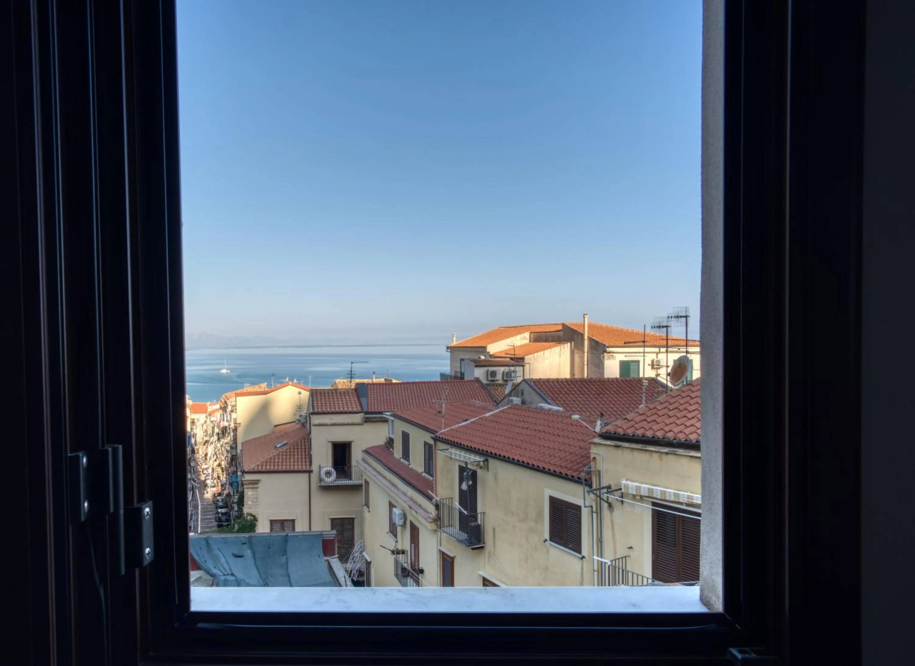 City view in Cefalu in Blu