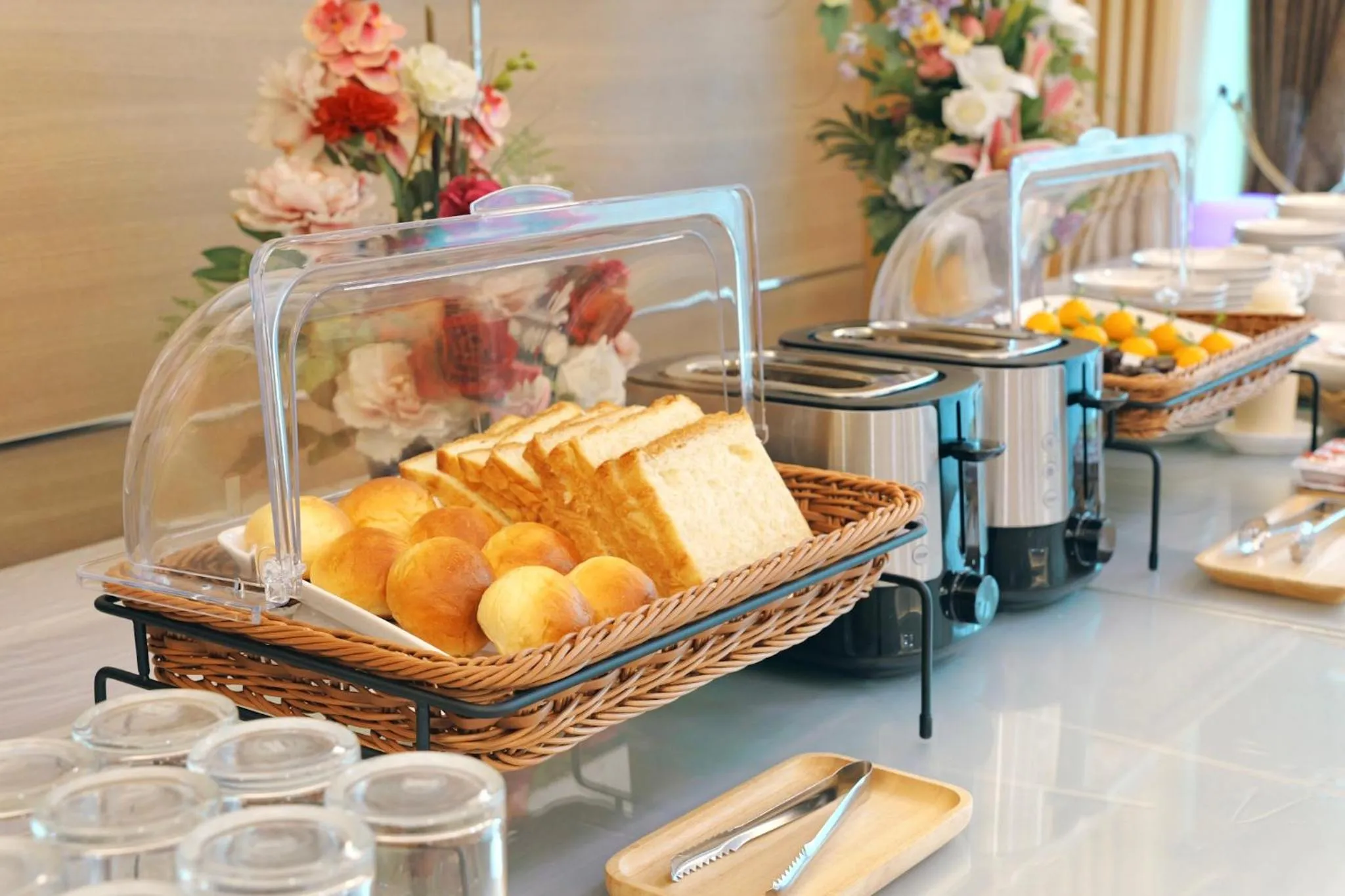 Restaurant/places to eat in Tubtim Siam Suvarnabhumi Hotel