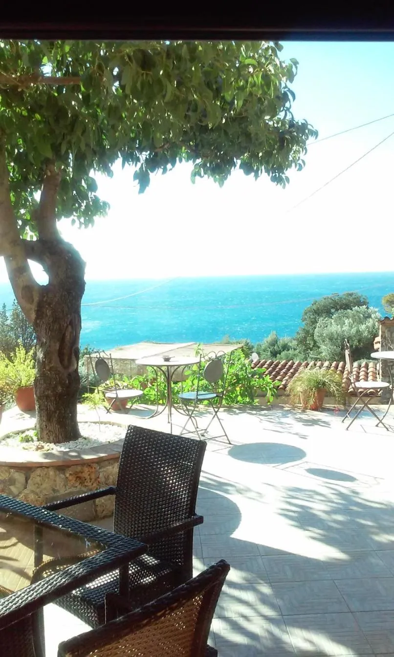 Property building in B&B Mariposa