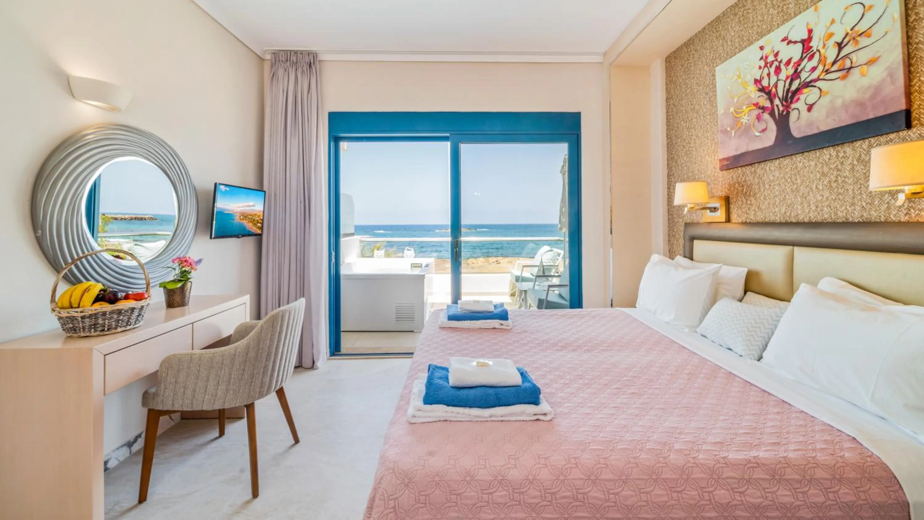 Bedroom, Bed in Pyrgos Beach Hotel Apartments