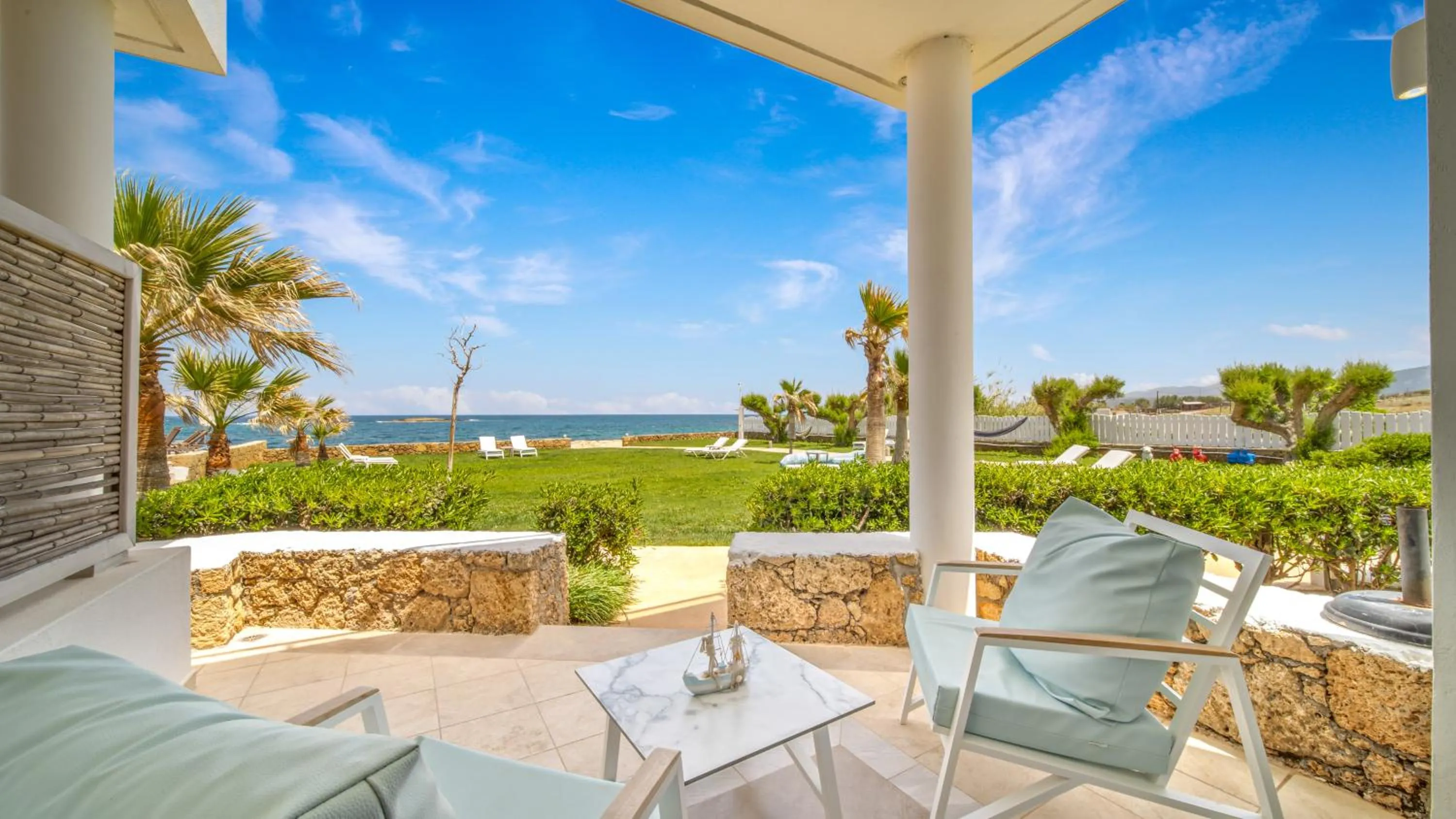 Balcony/Terrace in Pyrgos Beach Hotel Apartments