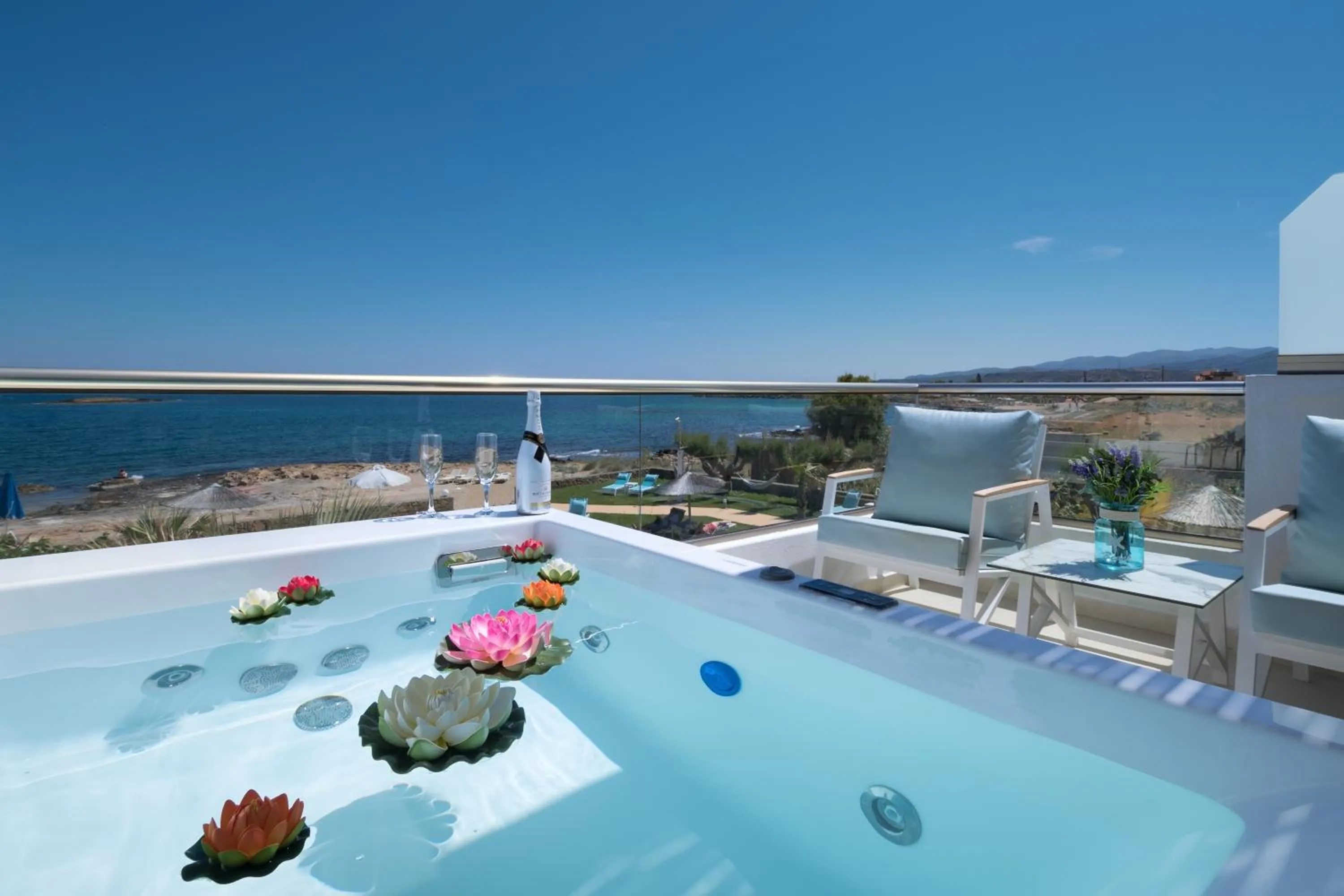 Hot Tub in Pyrgos Beach Hotel Apartments