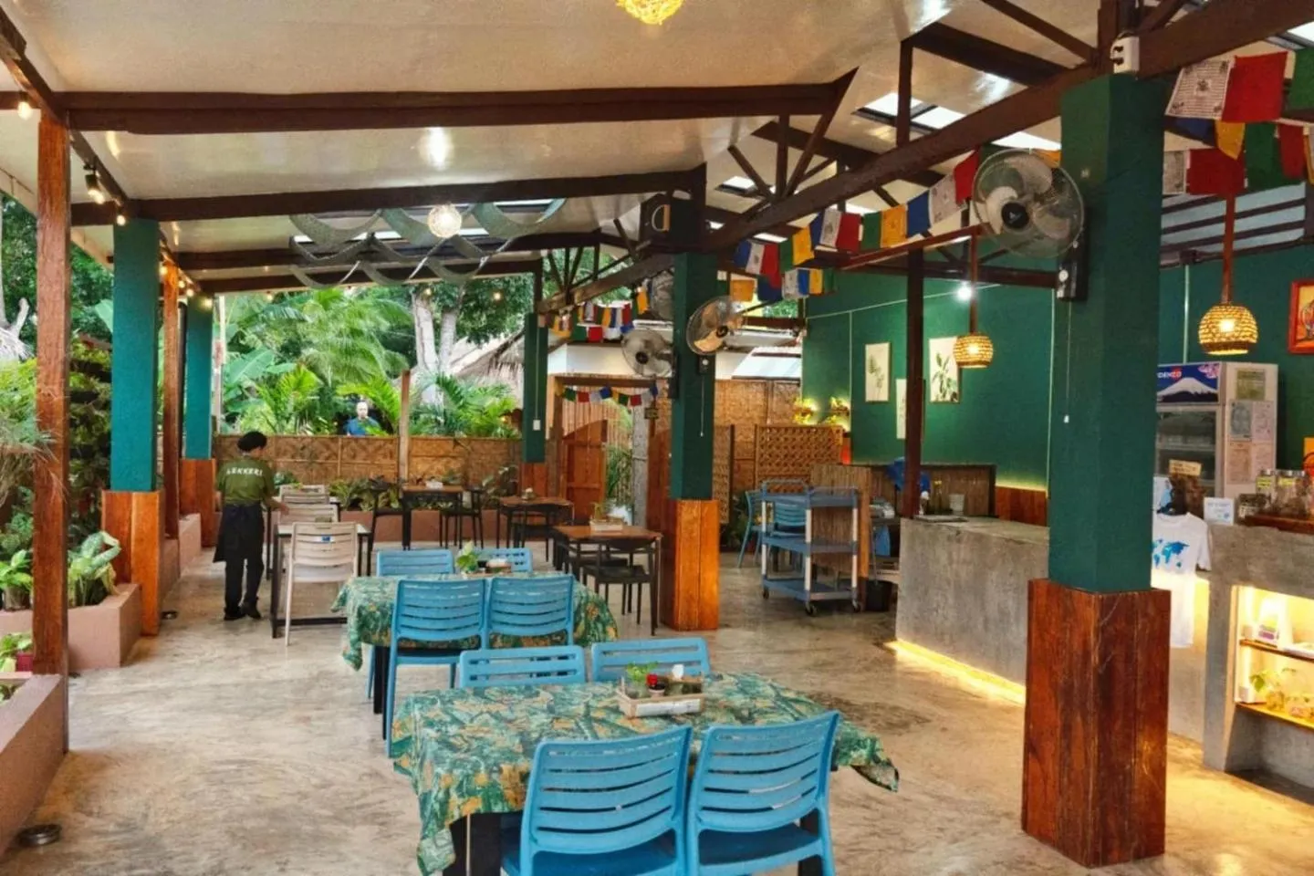 Restaurant/places to eat in Alona Pawikan