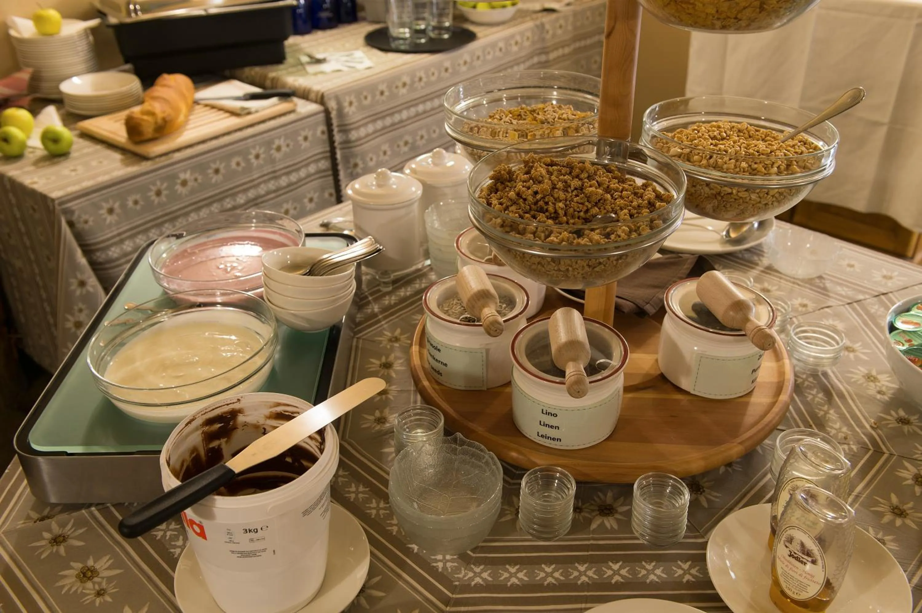 Restaurant/places to eat in Hotel Margherita