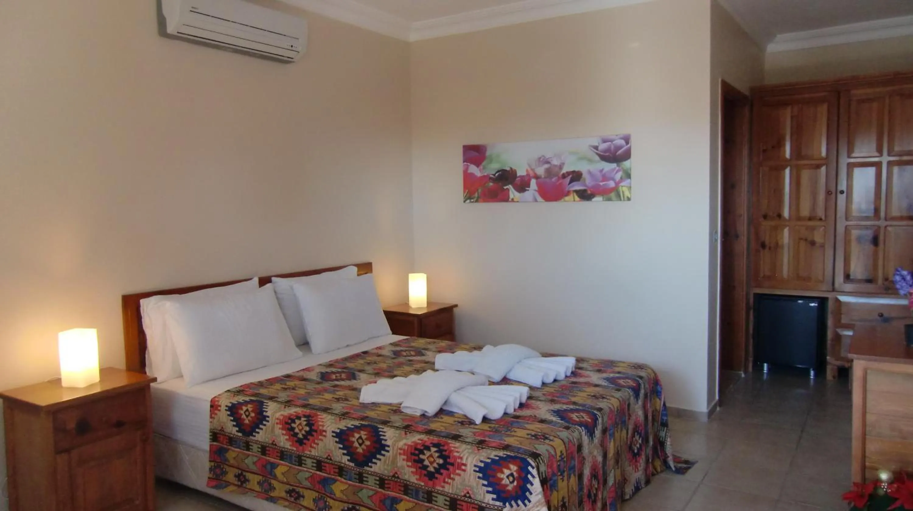 Bed in Sedir Resort - Hotel Rooms, Bungalows & Suites