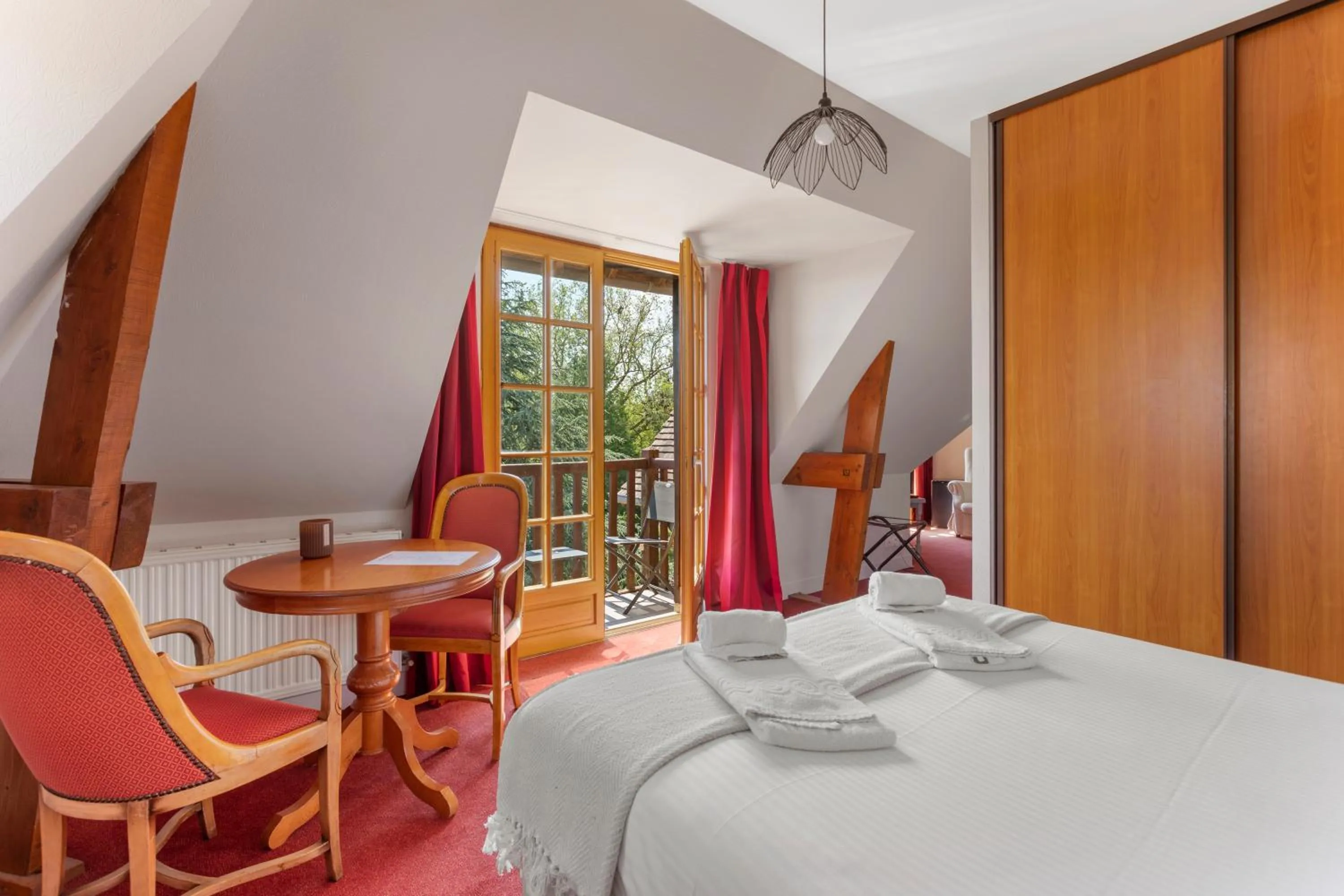 Bed in Hôtel Le Romantica