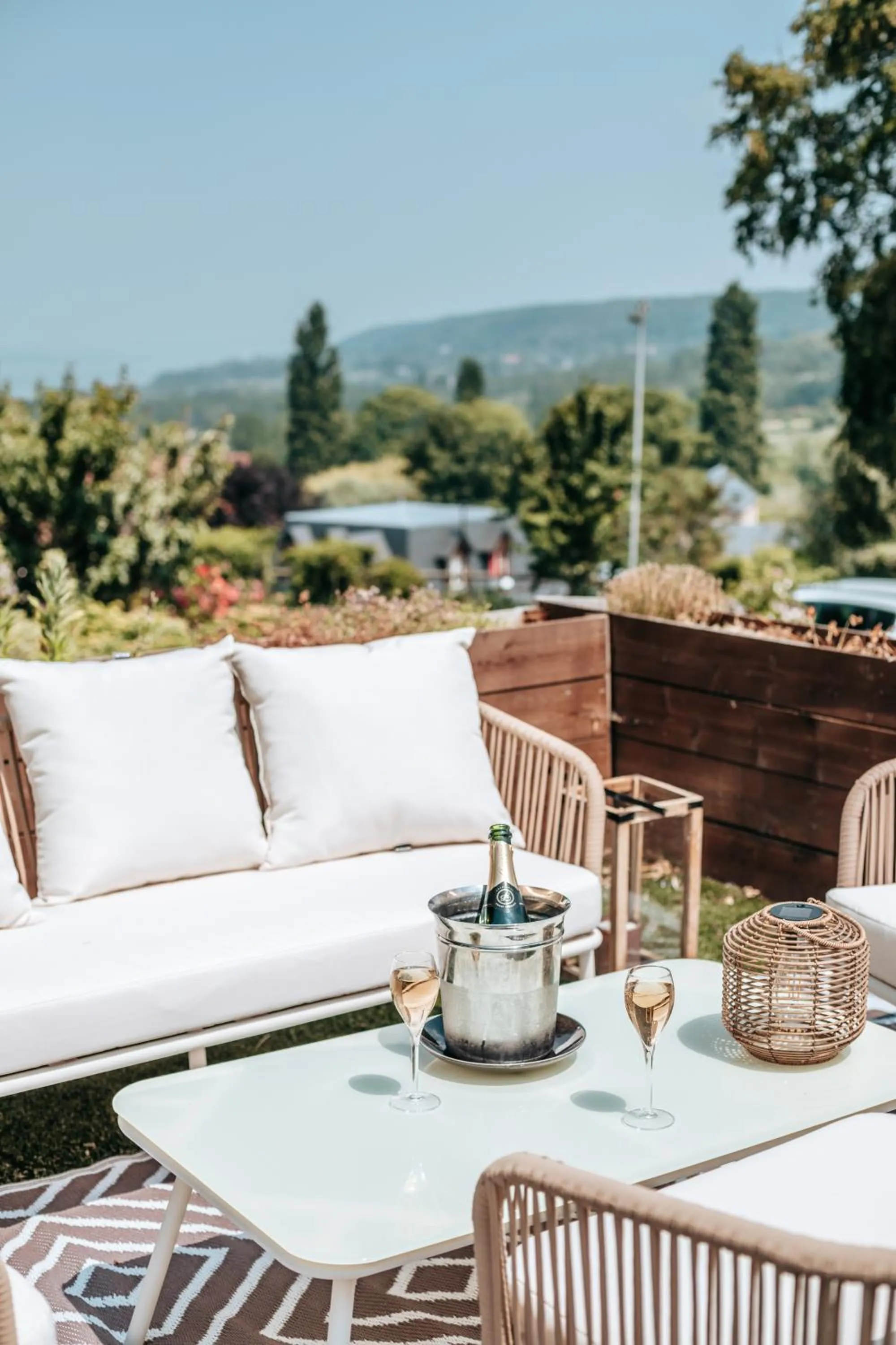 Restaurant/places to eat in Hôtel Le Romantica