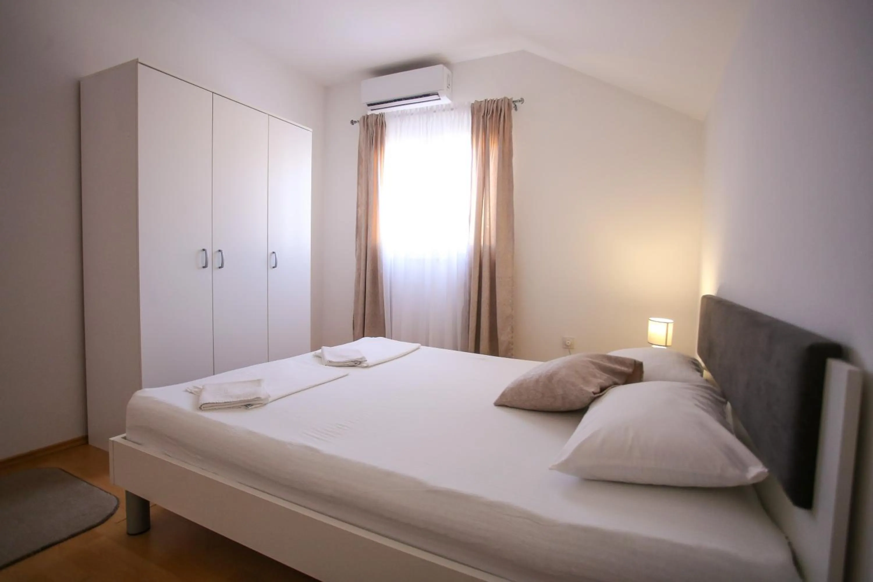 Bedroom, Bed in Guesthouse Aurora