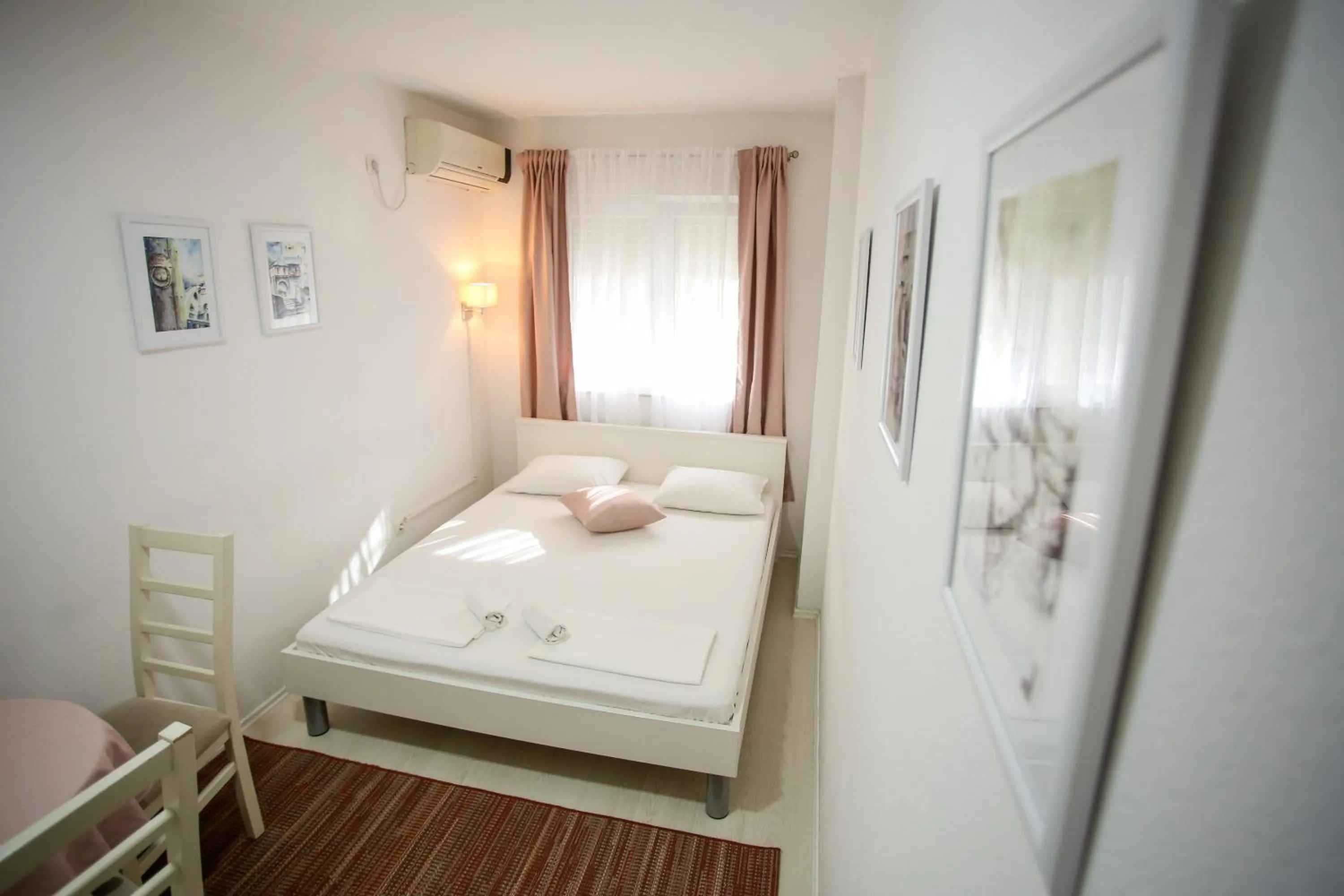 Bedroom, Bed in Guesthouse Aurora