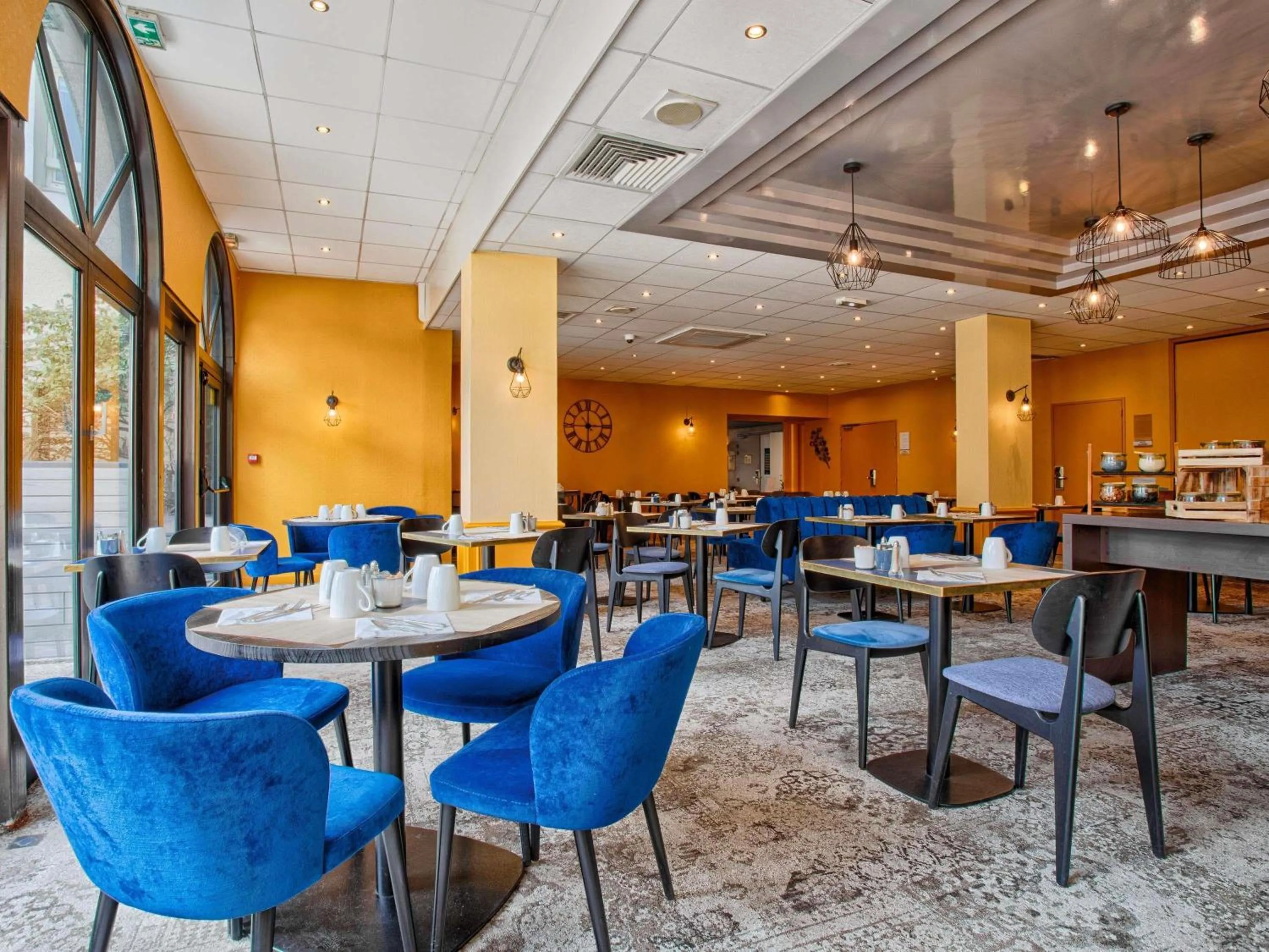 Breakfast in Mercure Trouville Sur Mer