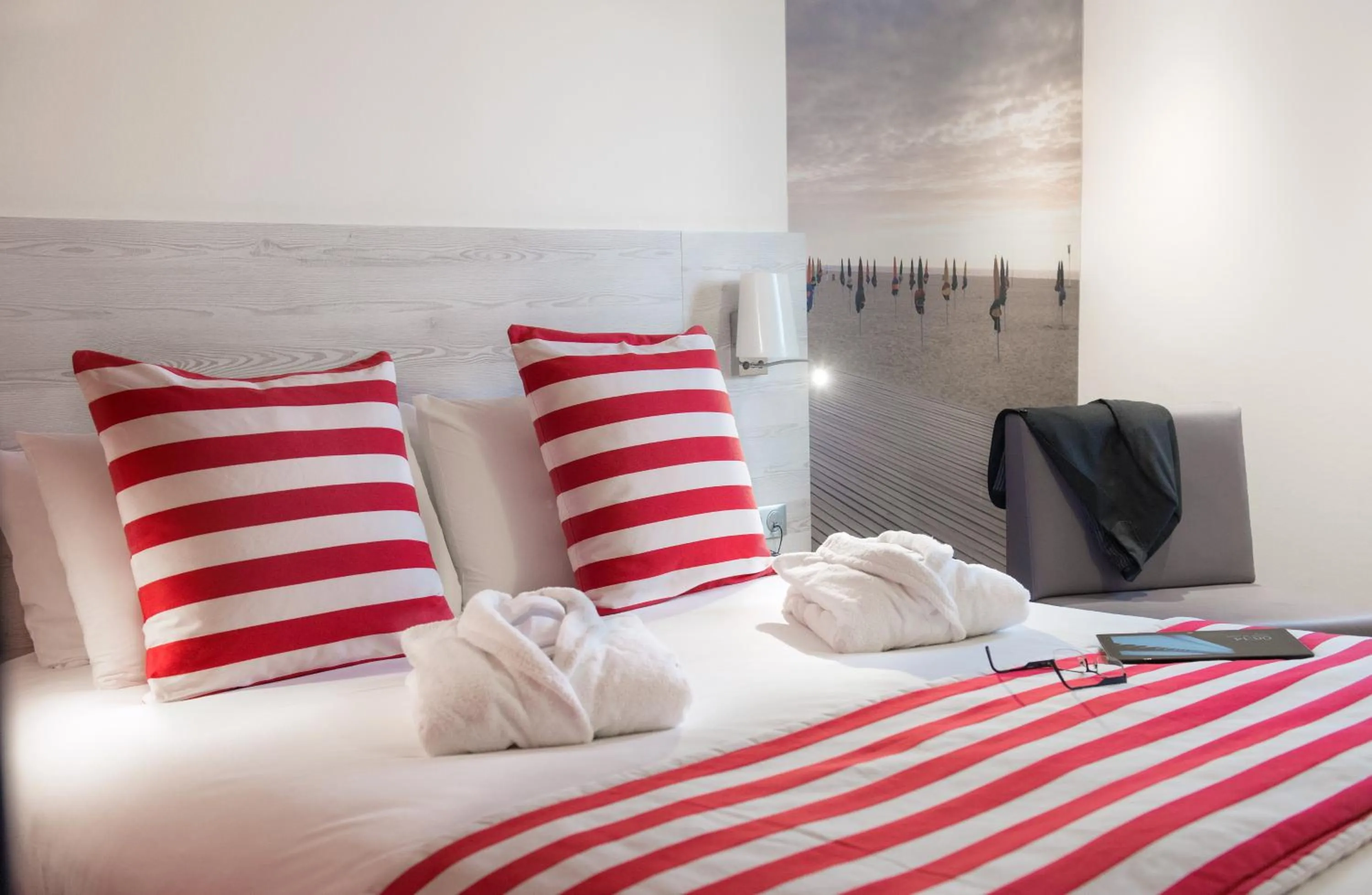 Bed in Mercure Trouville Sur Mer