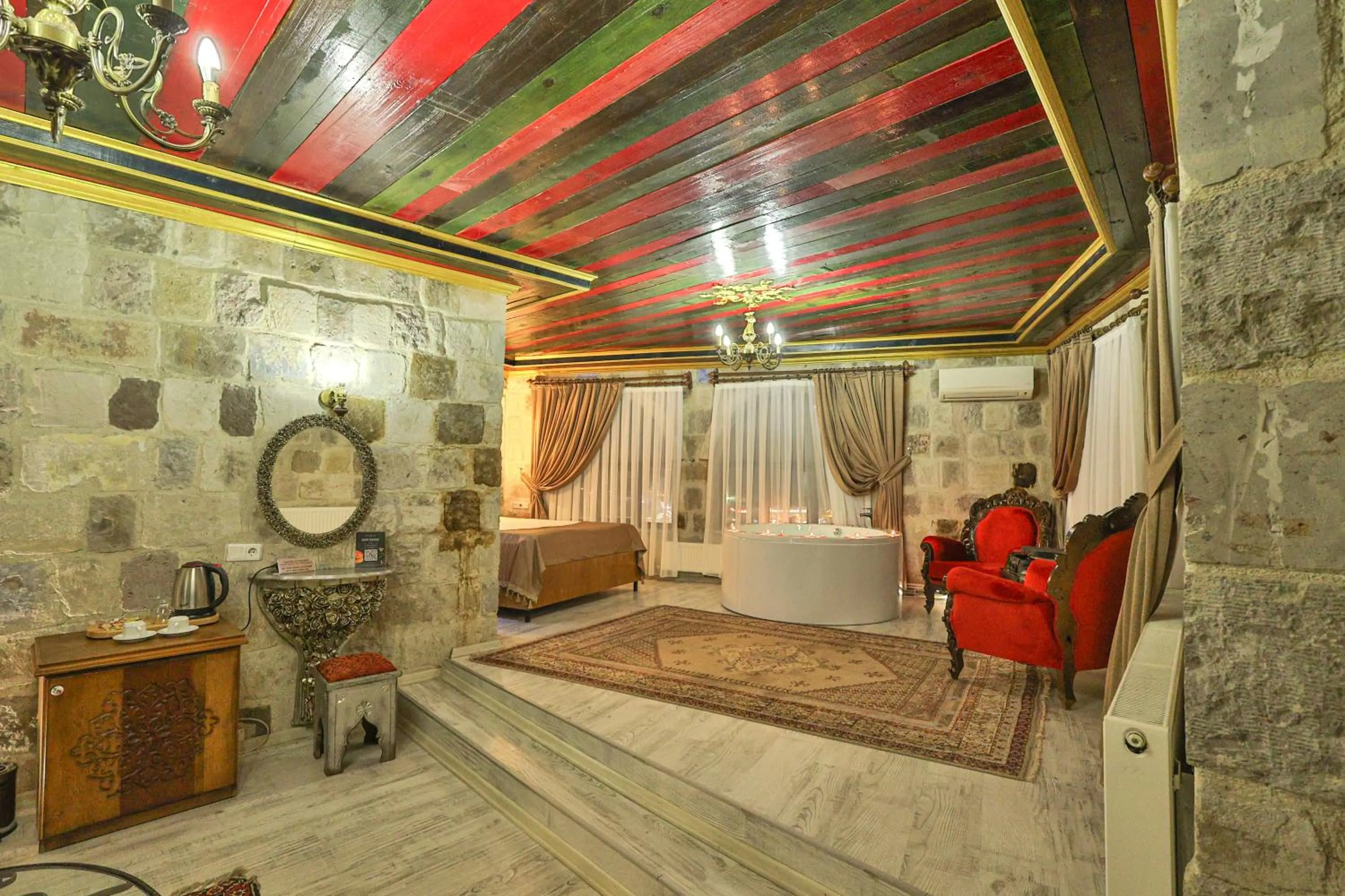 Hot Tub in Bedrock Cave Hotel