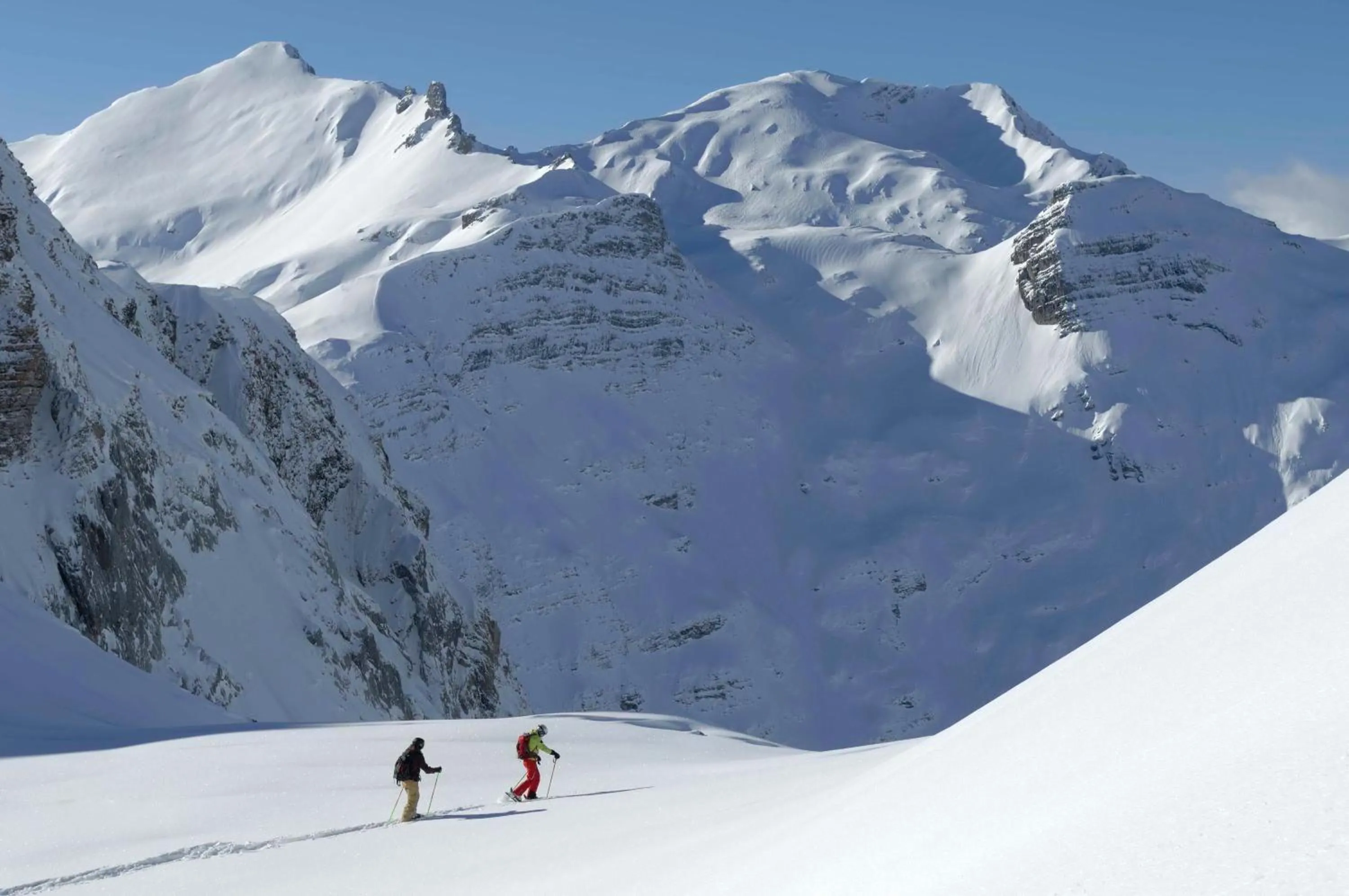 Skiing in Hotel Edelweiss