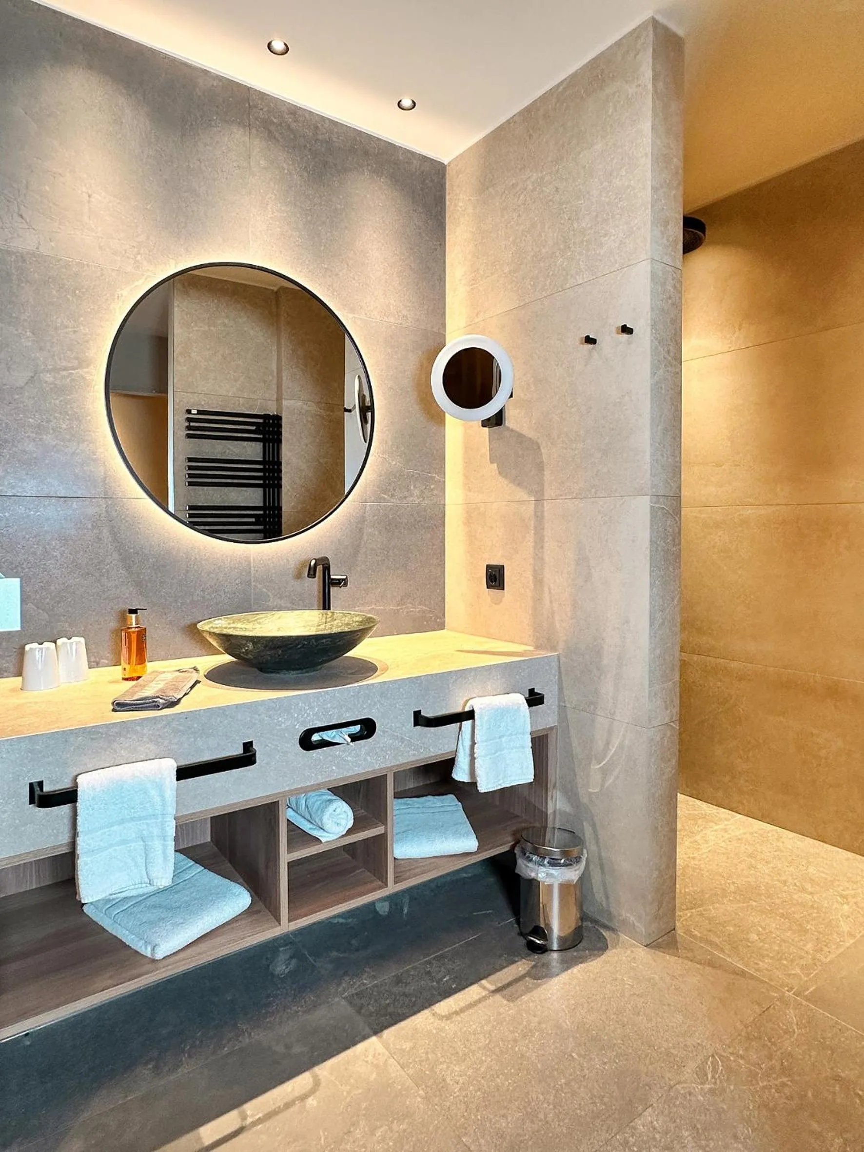 Shower in Landhotel Alpenhof Filzmoos