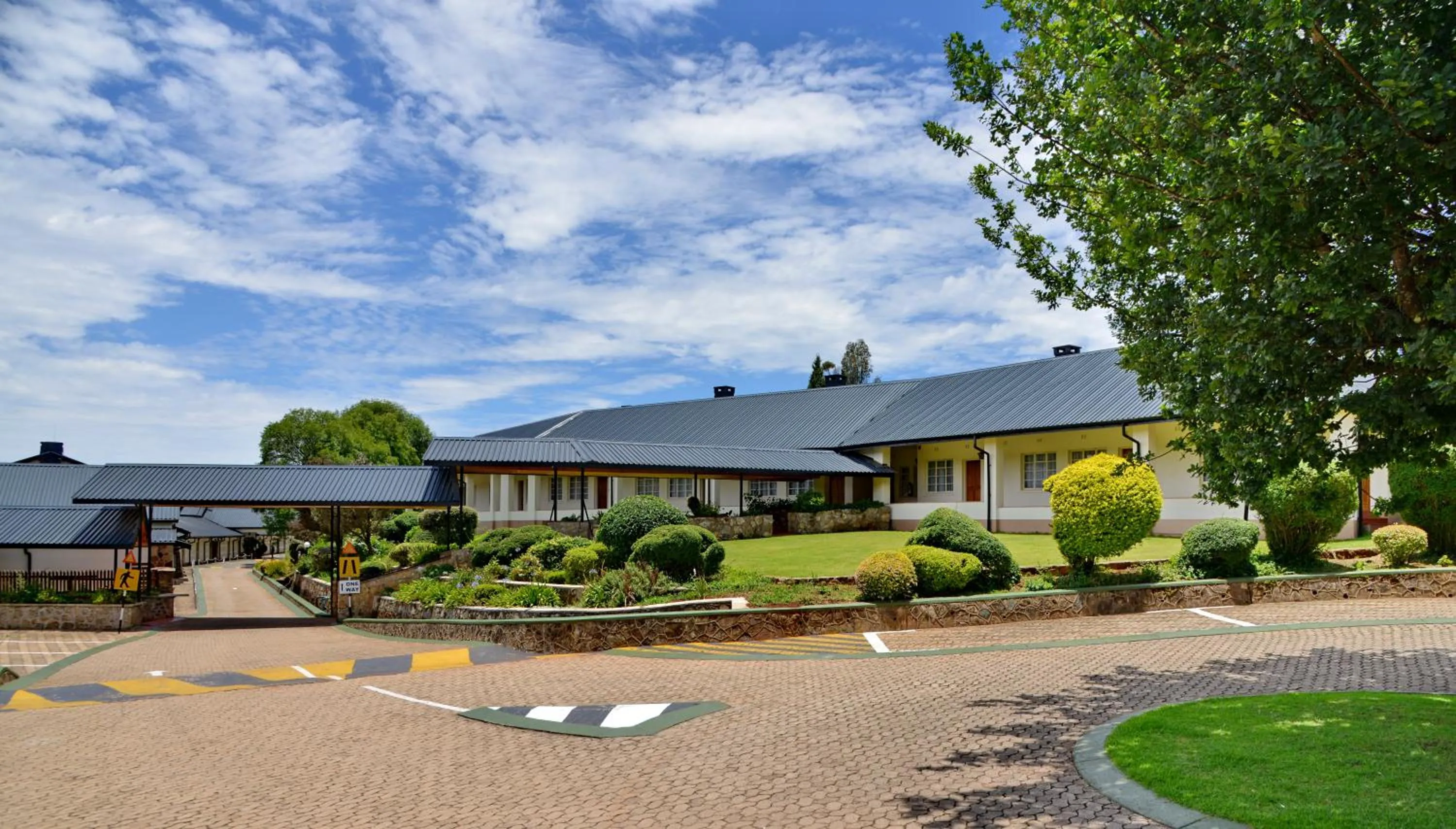 Property building in Troutbeck Resort