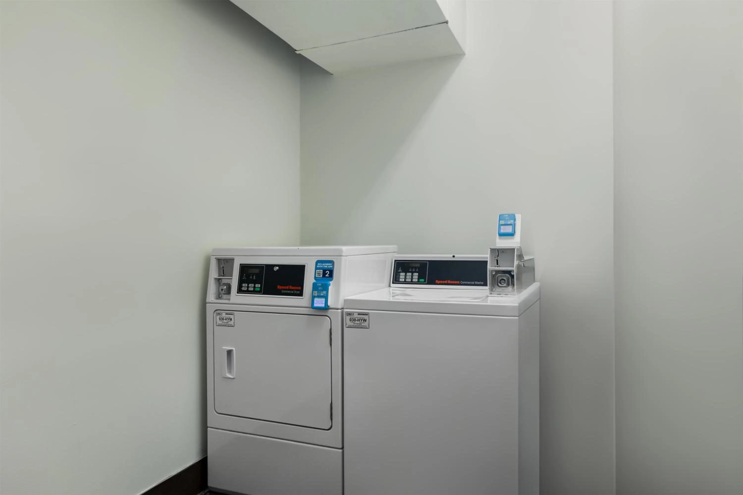 laundry in Spark by Hilton Indianapolis Northeast Fishers