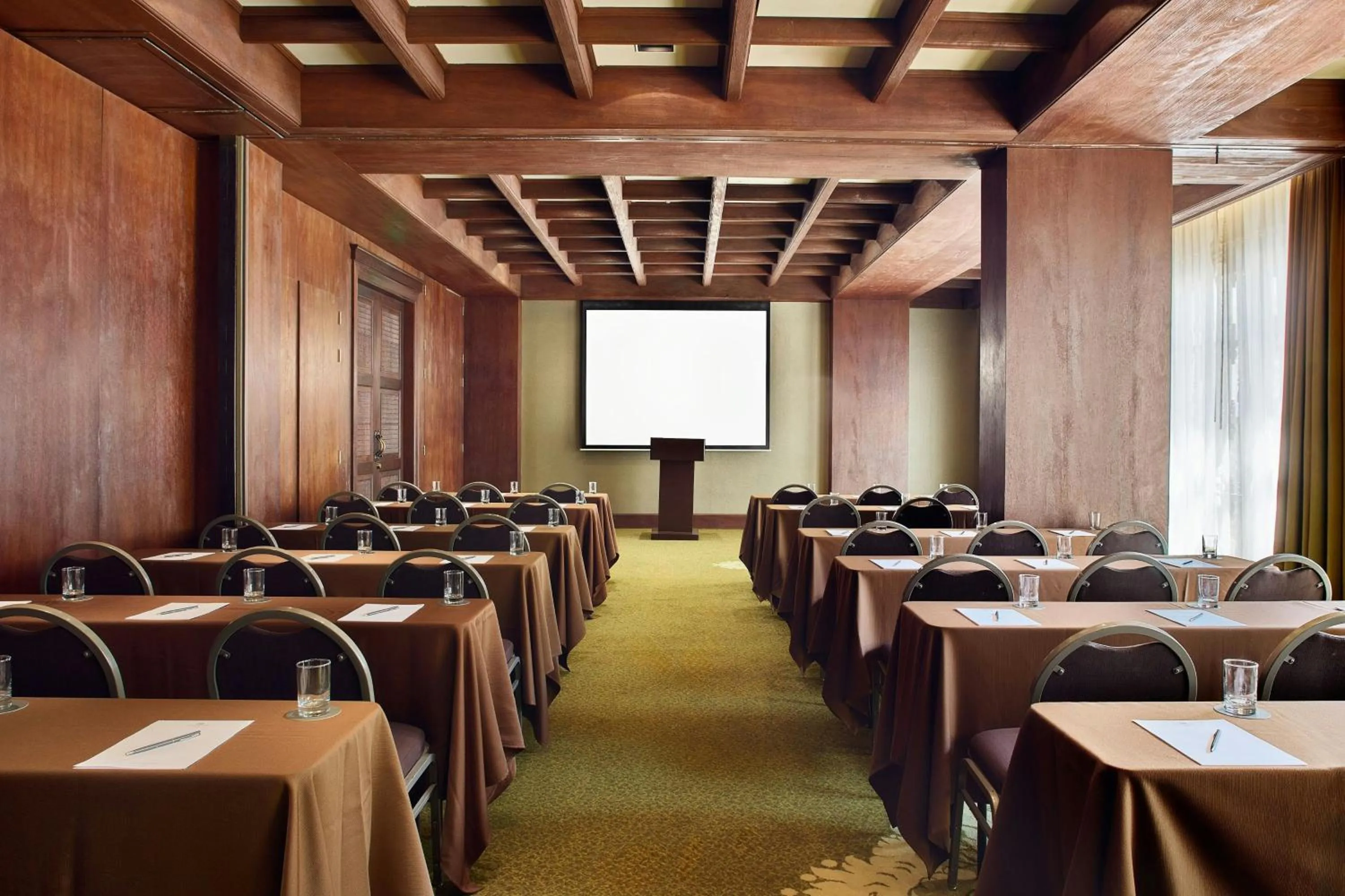 Meeting/conference room in Palacio del Inka, a Luxury Collection Hotel, Cusco
