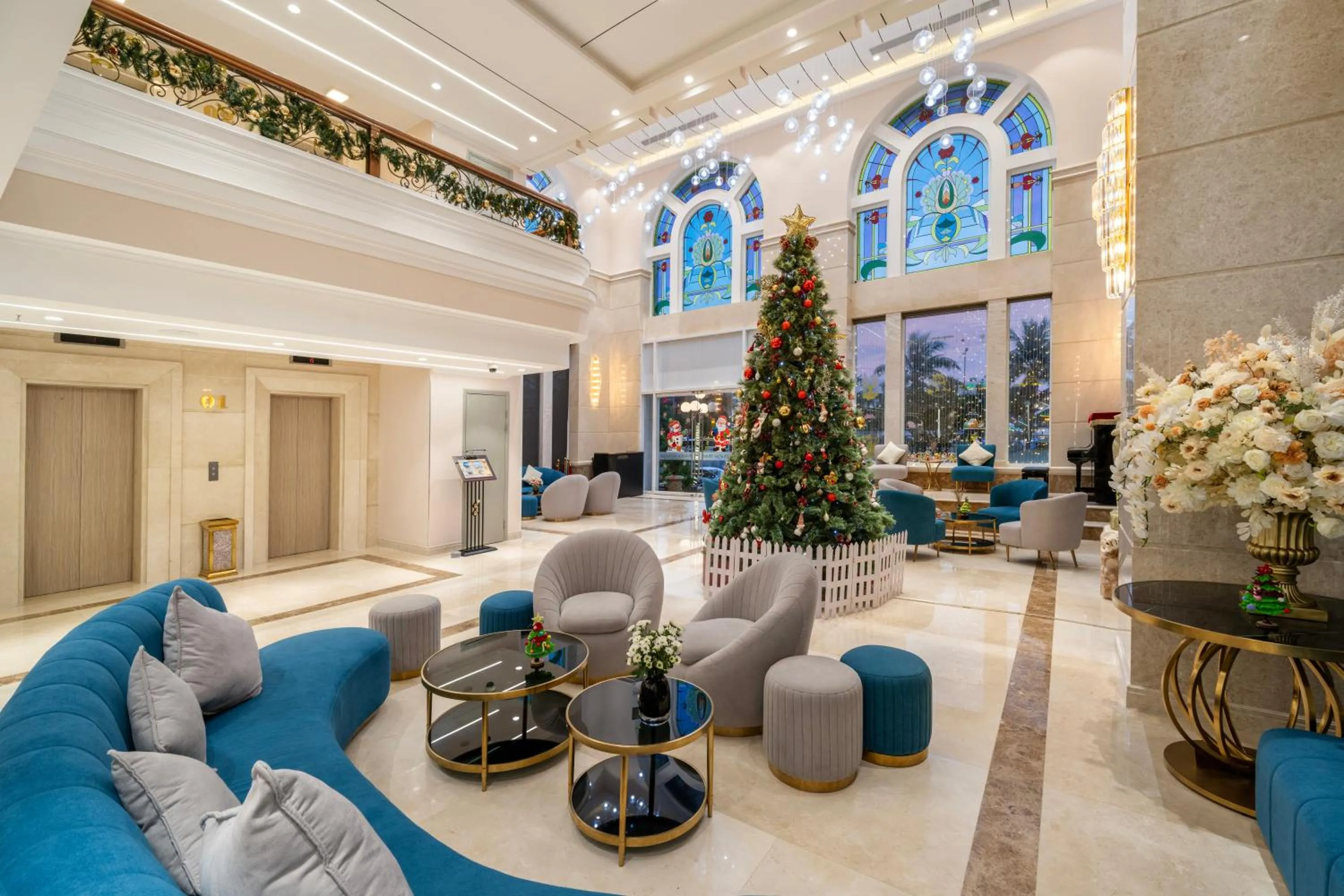 Living room in BlueSun Danang Beach Hotel