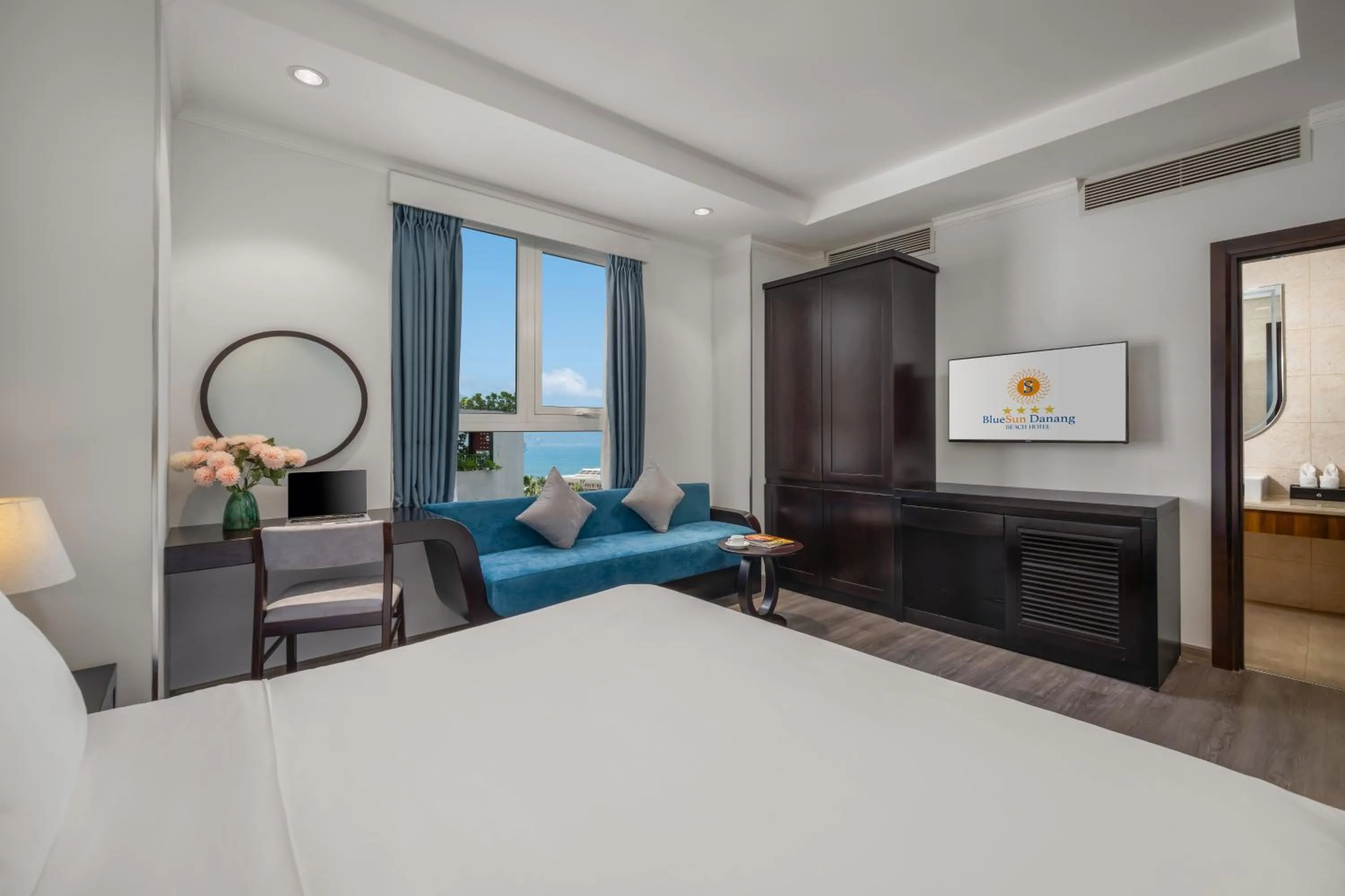 View (from property/room), Bed in BlueSun Danang Beach Hotel