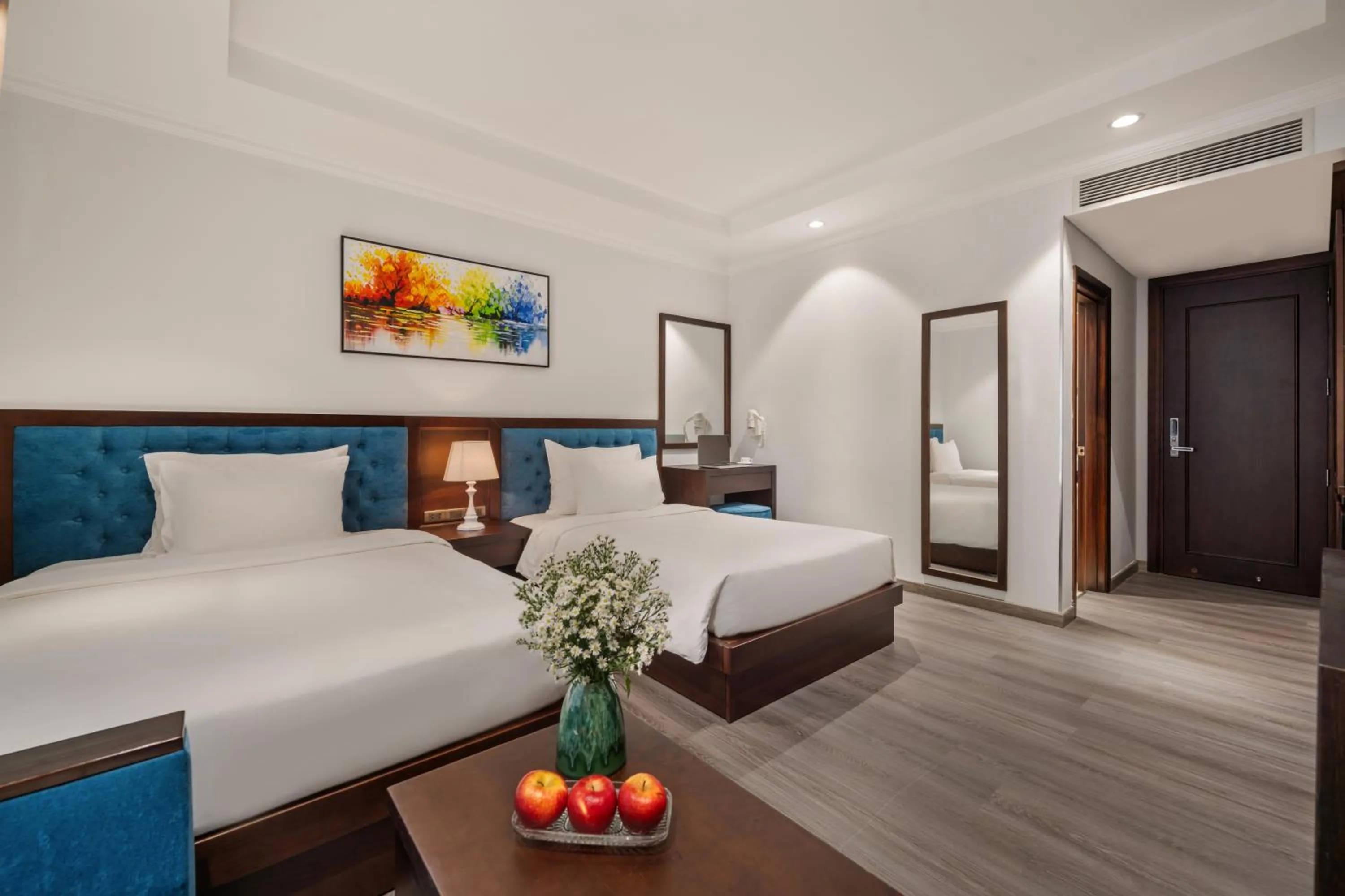 Bedroom, Bed in BlueSun Danang Beach Hotel