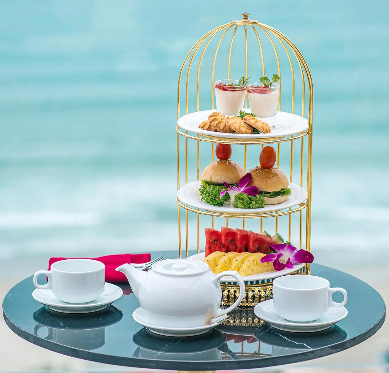 Food and drinks in BlueSun Danang Beach Hotel